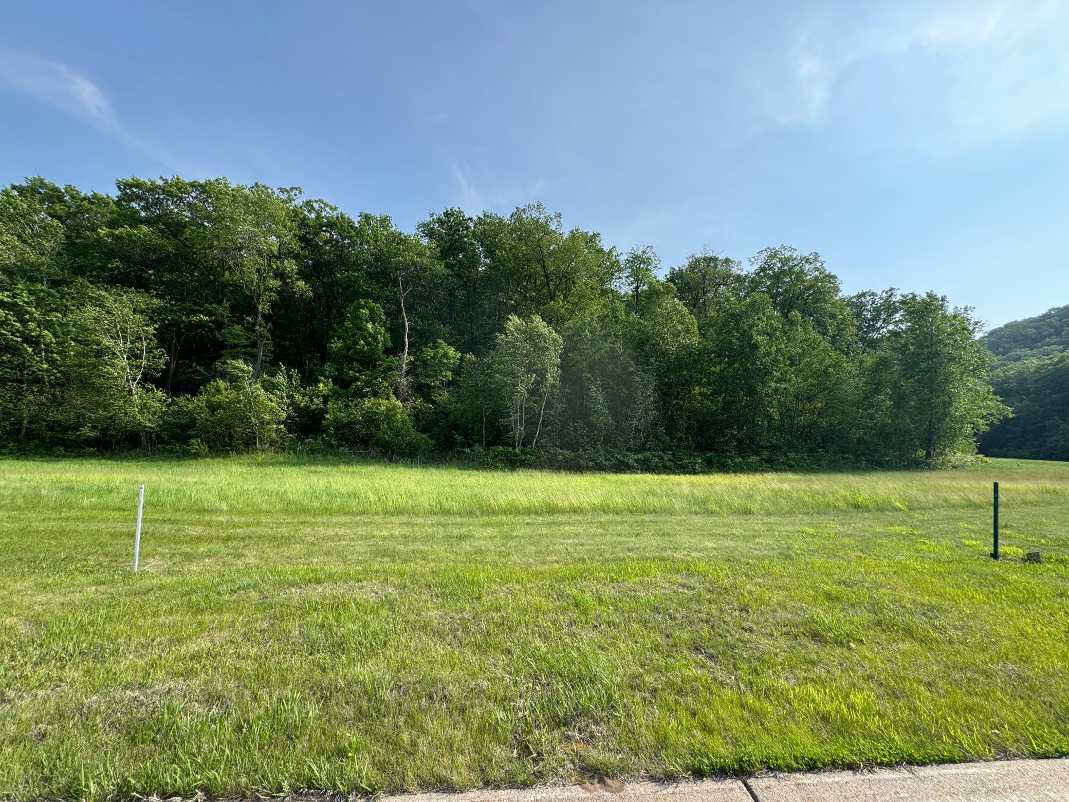 2808 Oakhurst Drive Property Photo 1