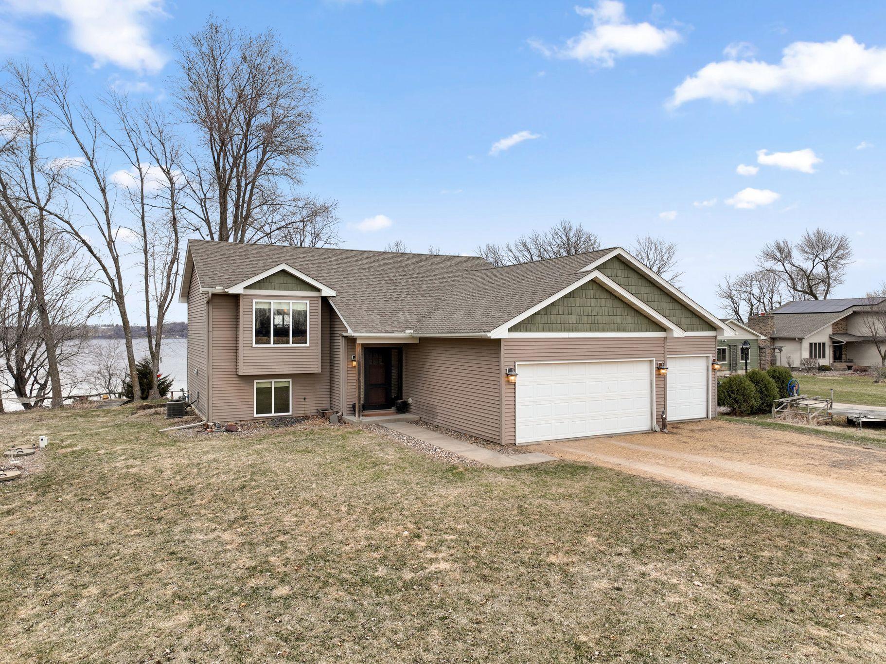 6905 Garfield Trail