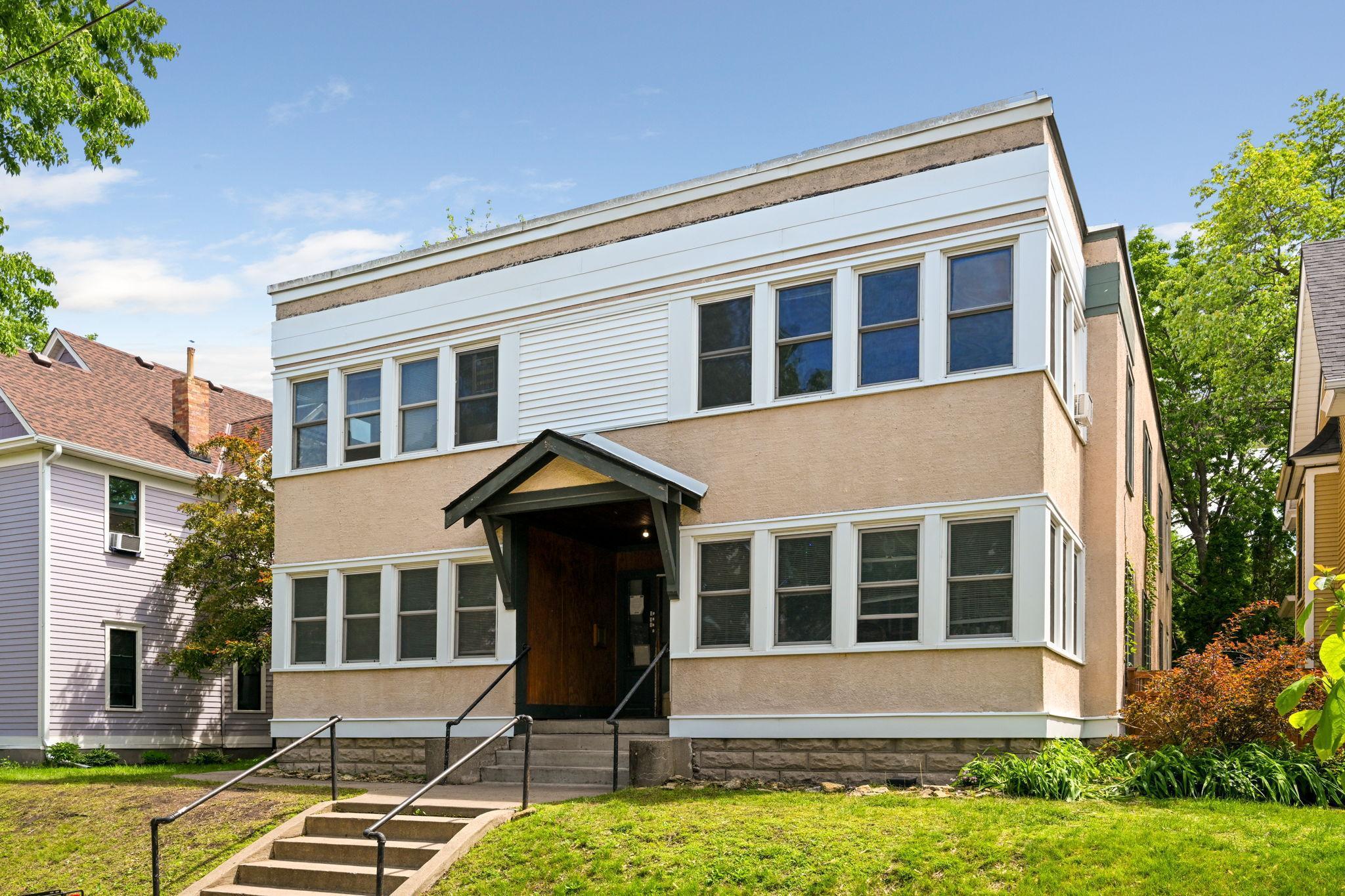3129 Garfield Avenue Property Photo
