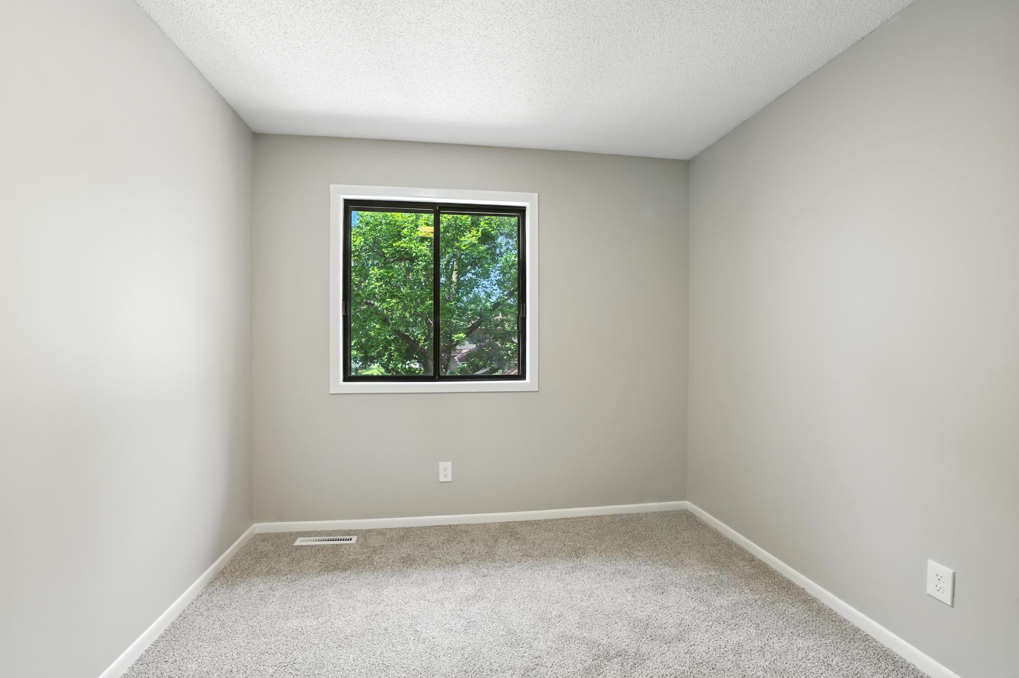 186 Bridlewood Drive Property Photo 17
