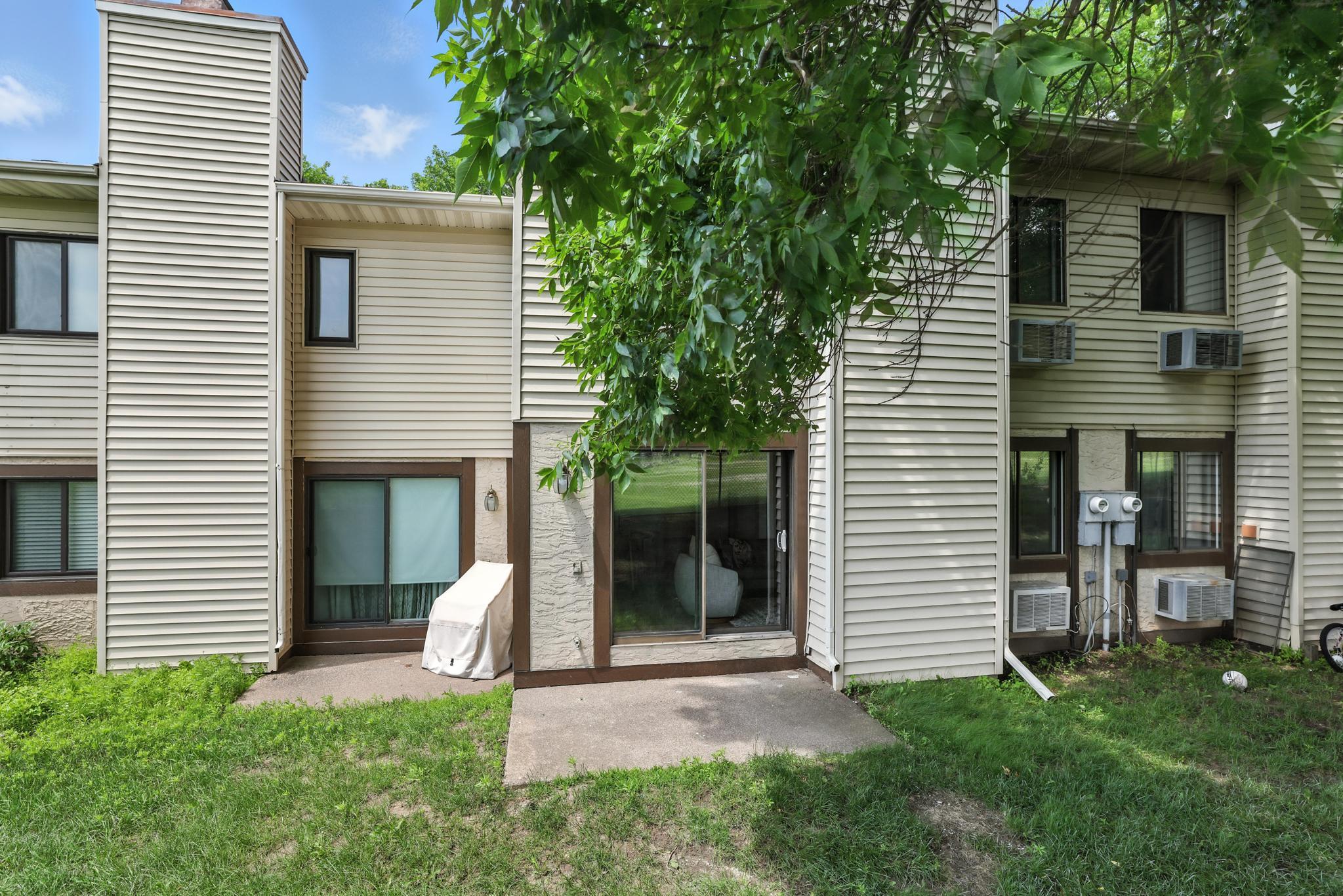 186 Bridlewood Drive Property Photo 24