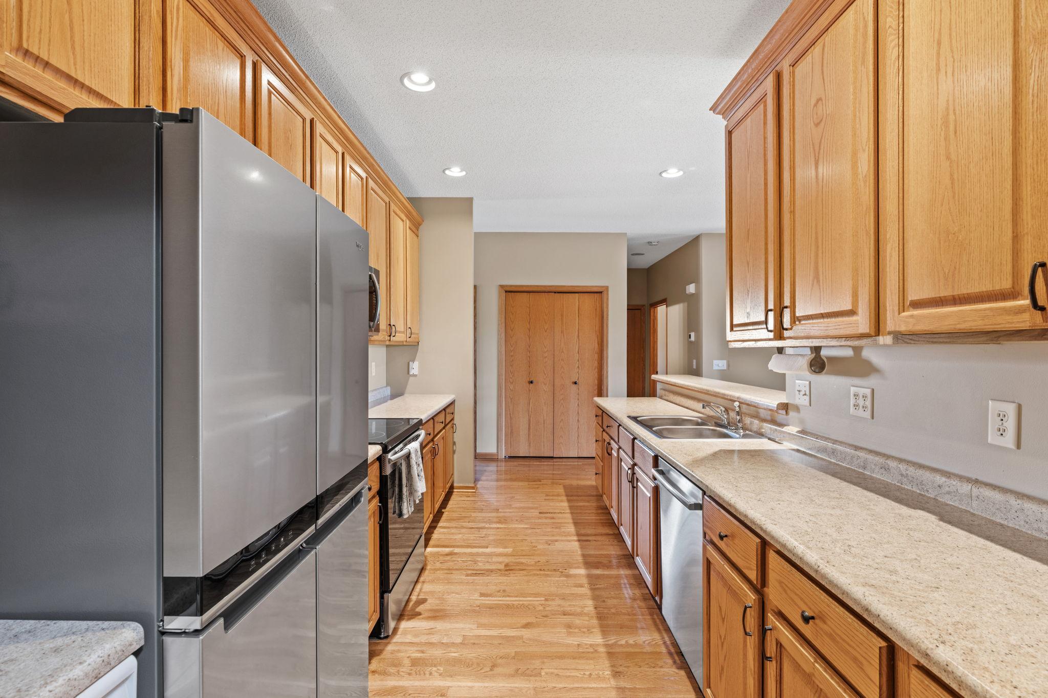 1111 Iris Drive Property Photo 13