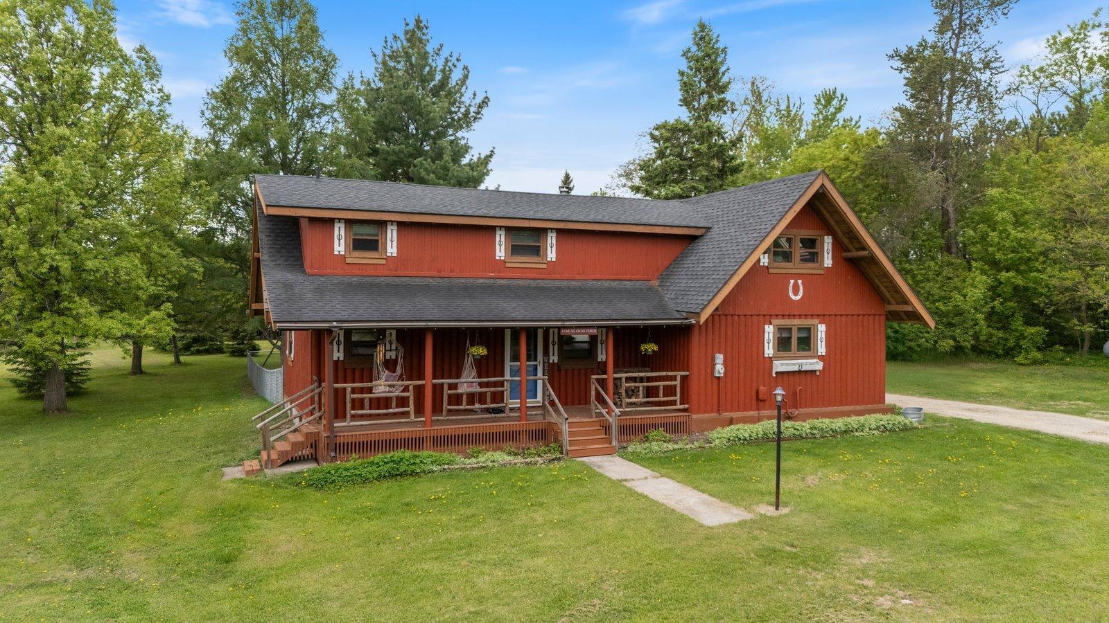 989 Trout Lake Road Property Photo 1