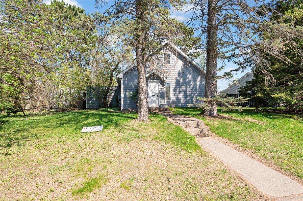 814 Birch Street Property Photo 1
