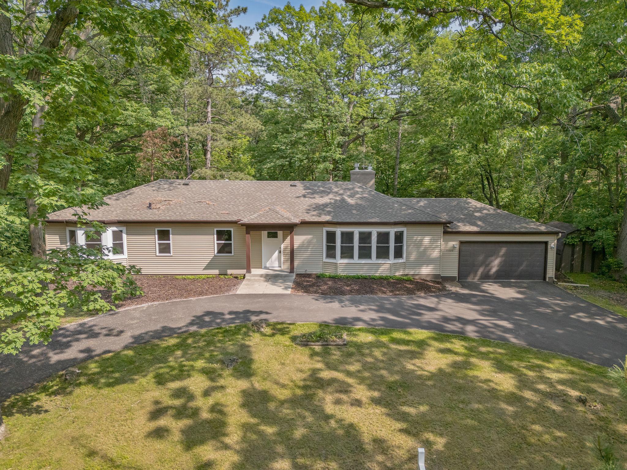 11600 Timberline Road Property Photo 1