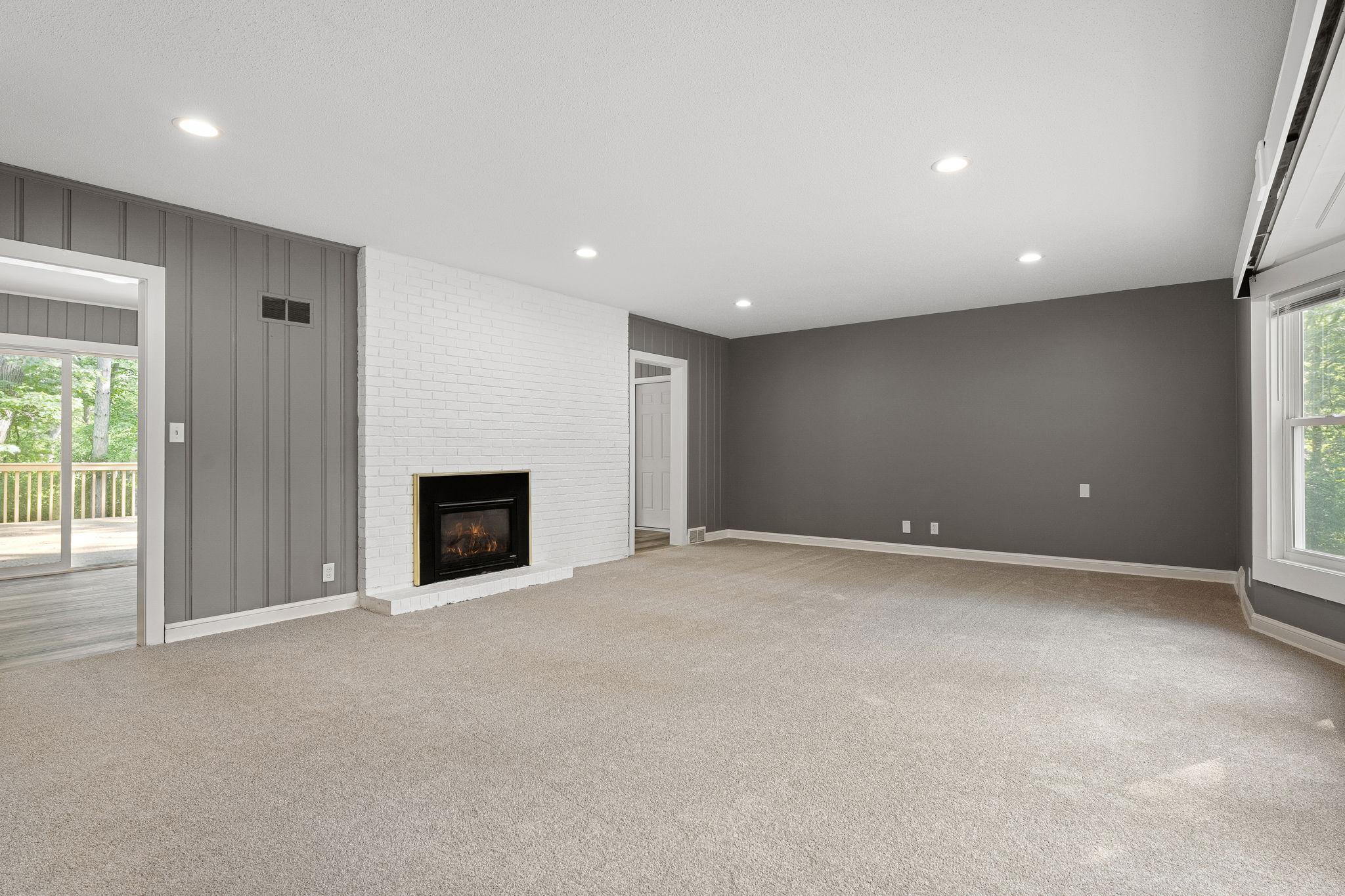 11600 Timberline Road Property Photo 5