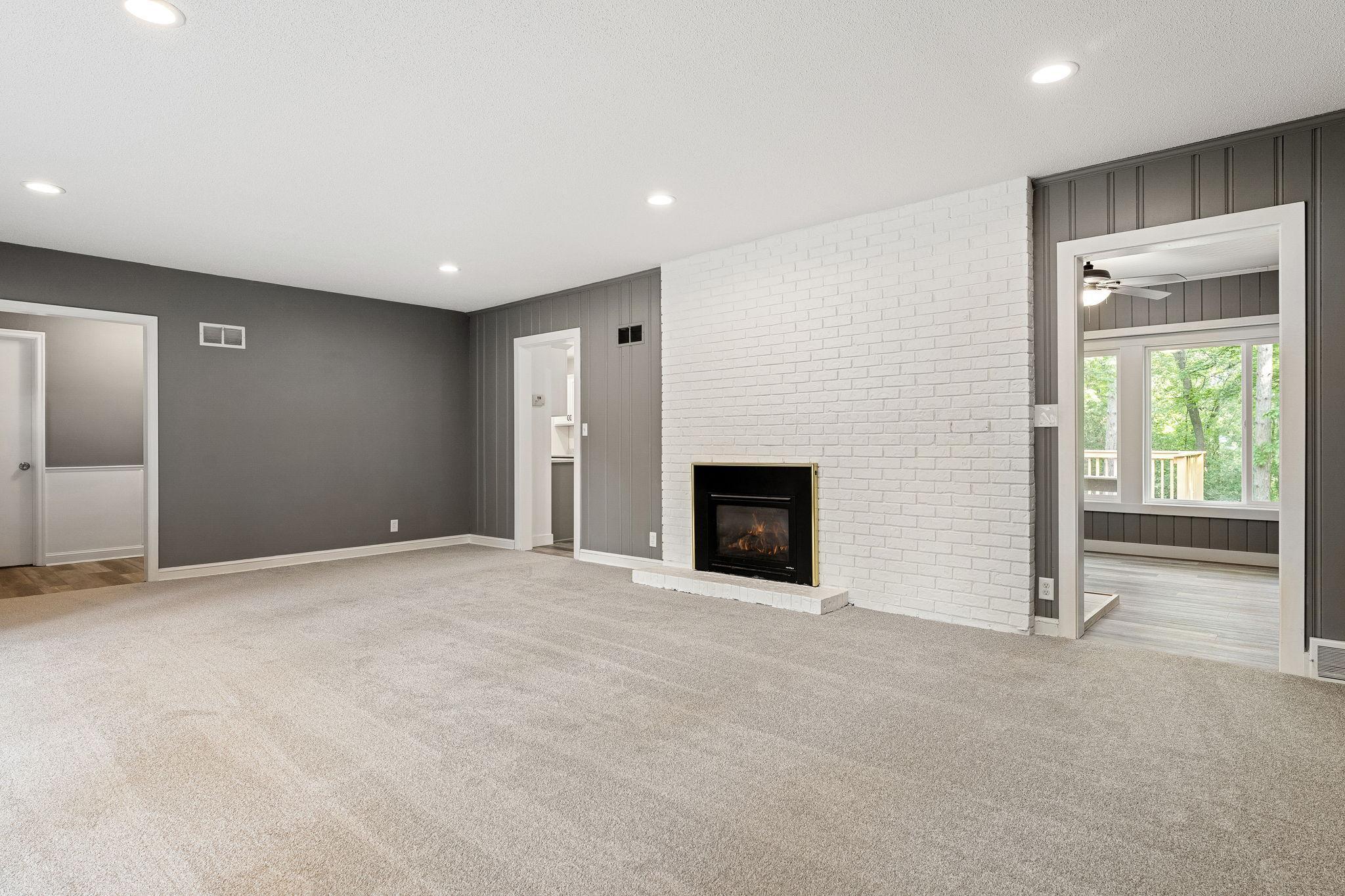11600 Timberline Road Property Photo 8