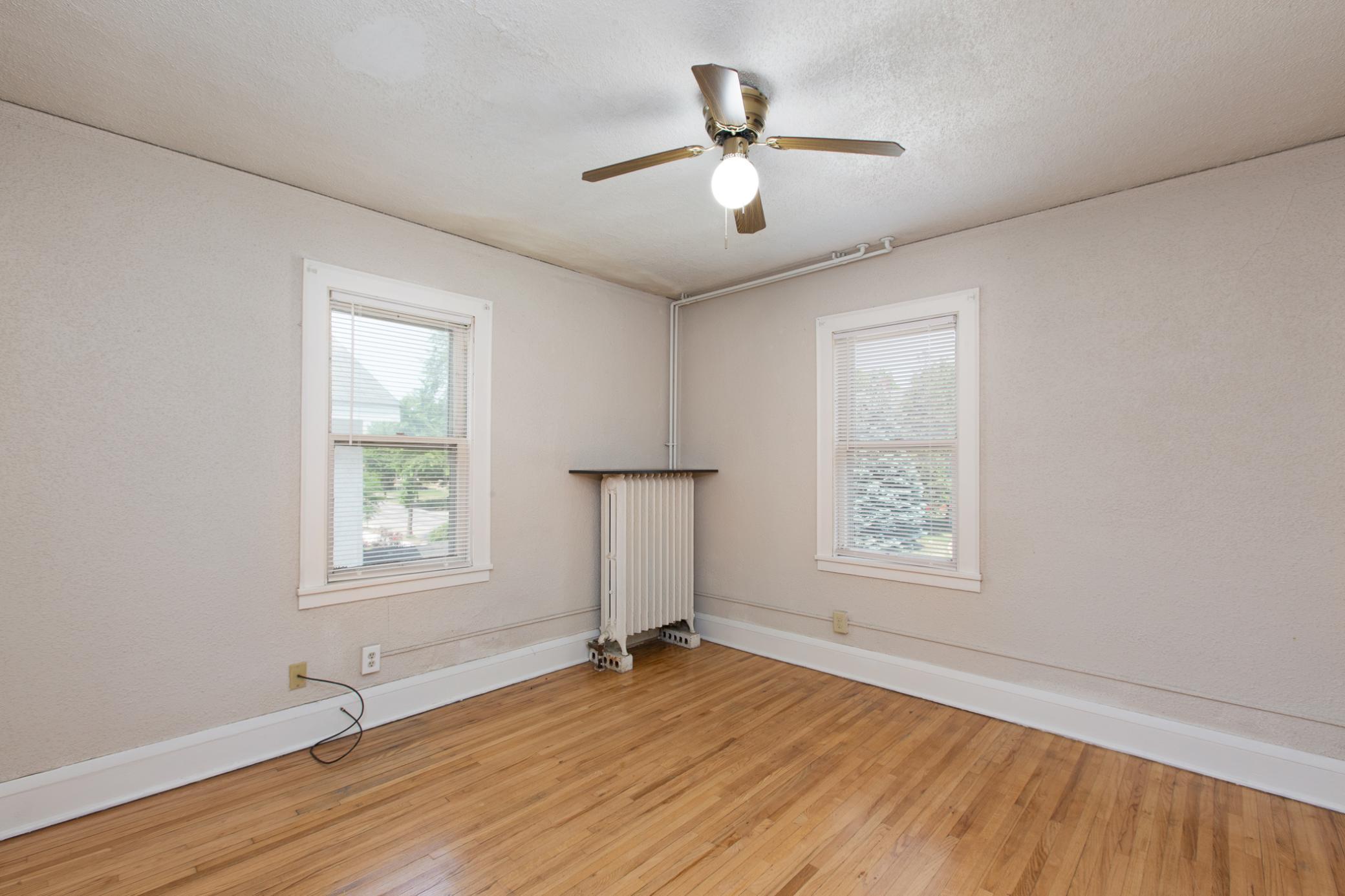 428 4th Street Property Photo 2