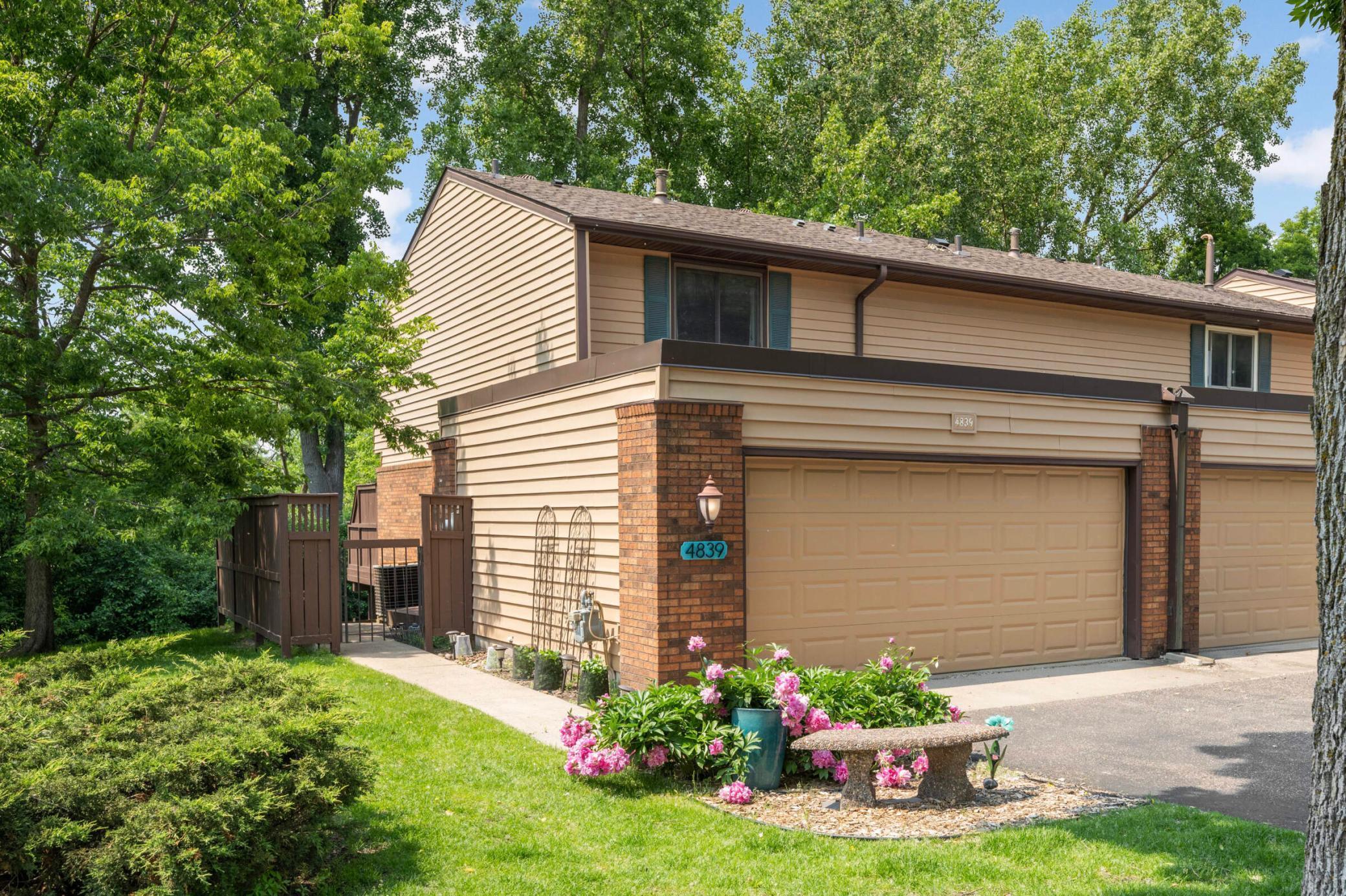 4839 Spring Circle Property Photo 1