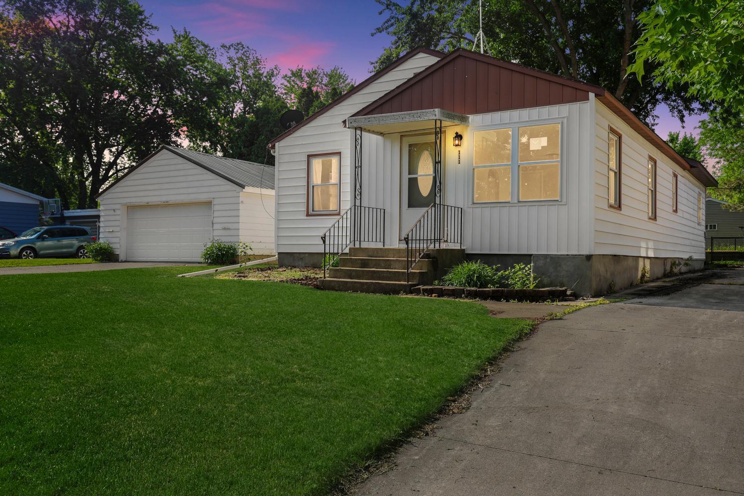 111 4th Street Property Photo 1