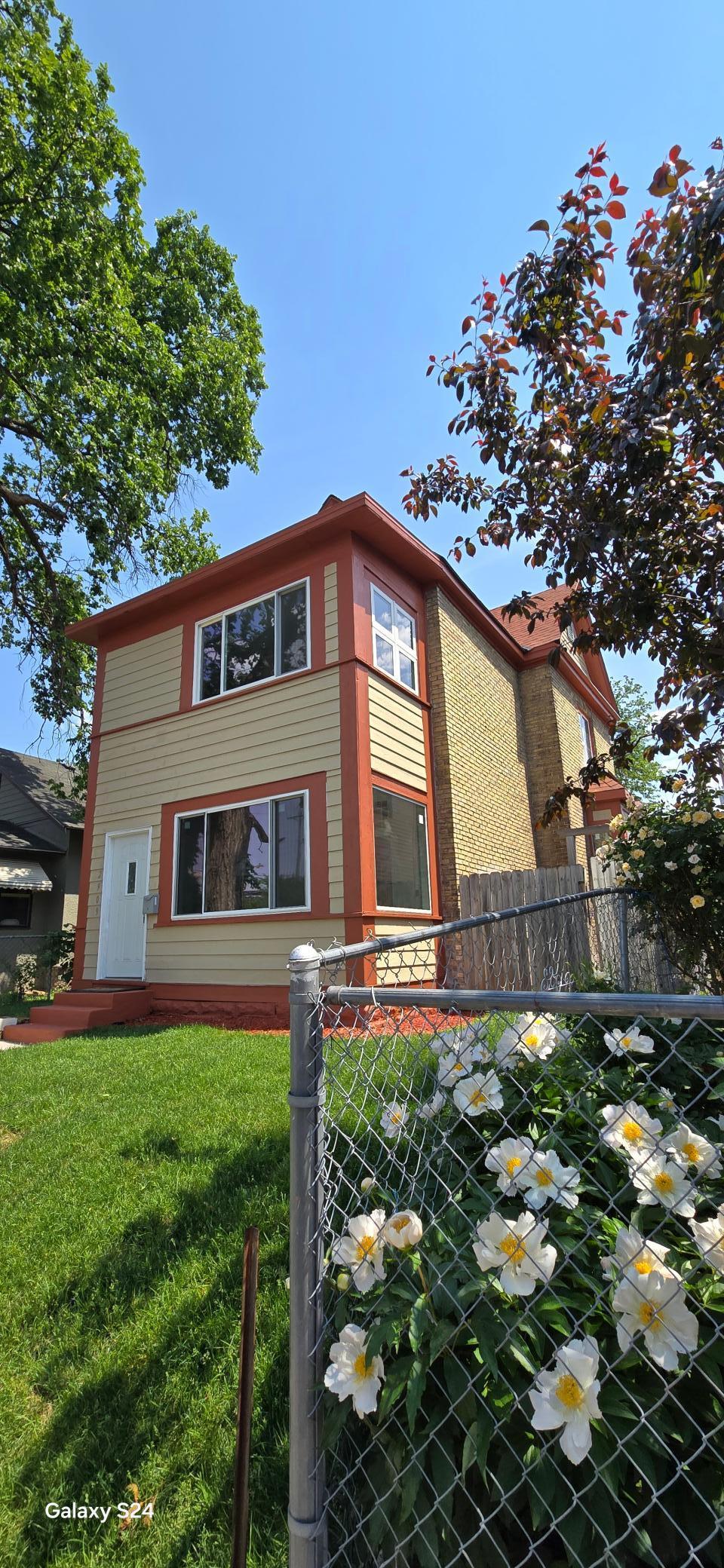 2909 13th Avenue Property Photo 1