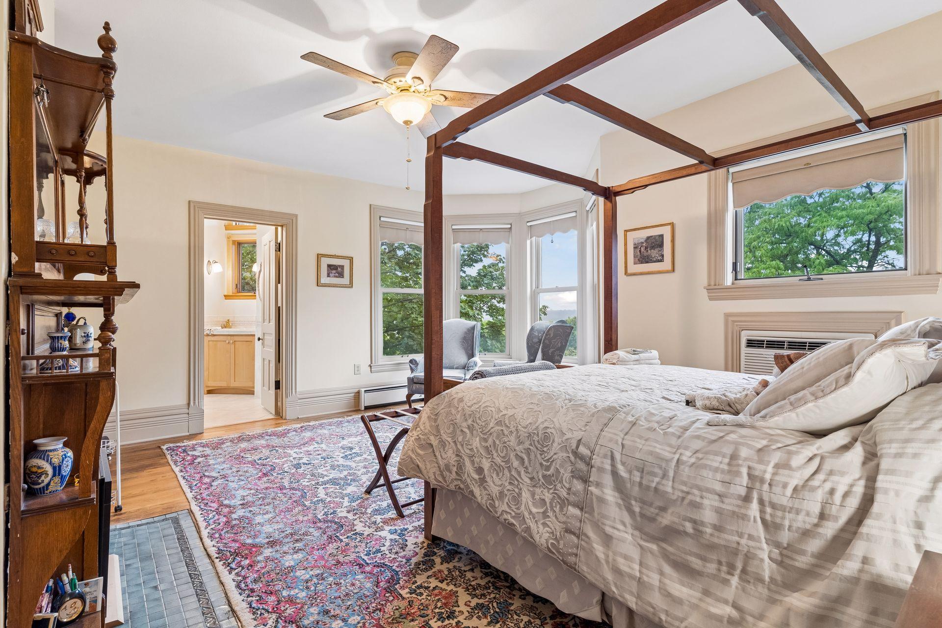 8 Bates Avenue Property Photo 35