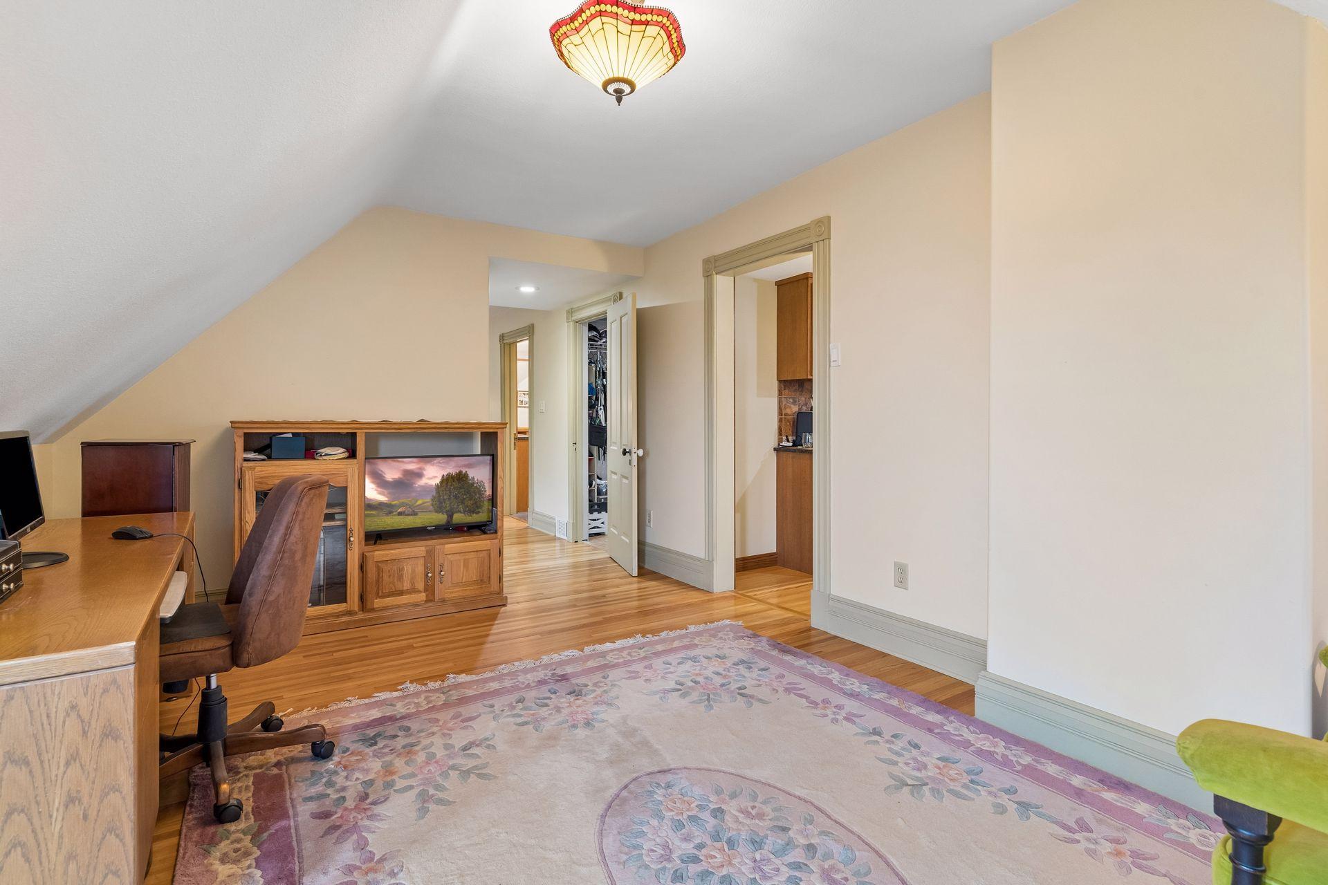 8 Bates Avenue Property Photo 51
