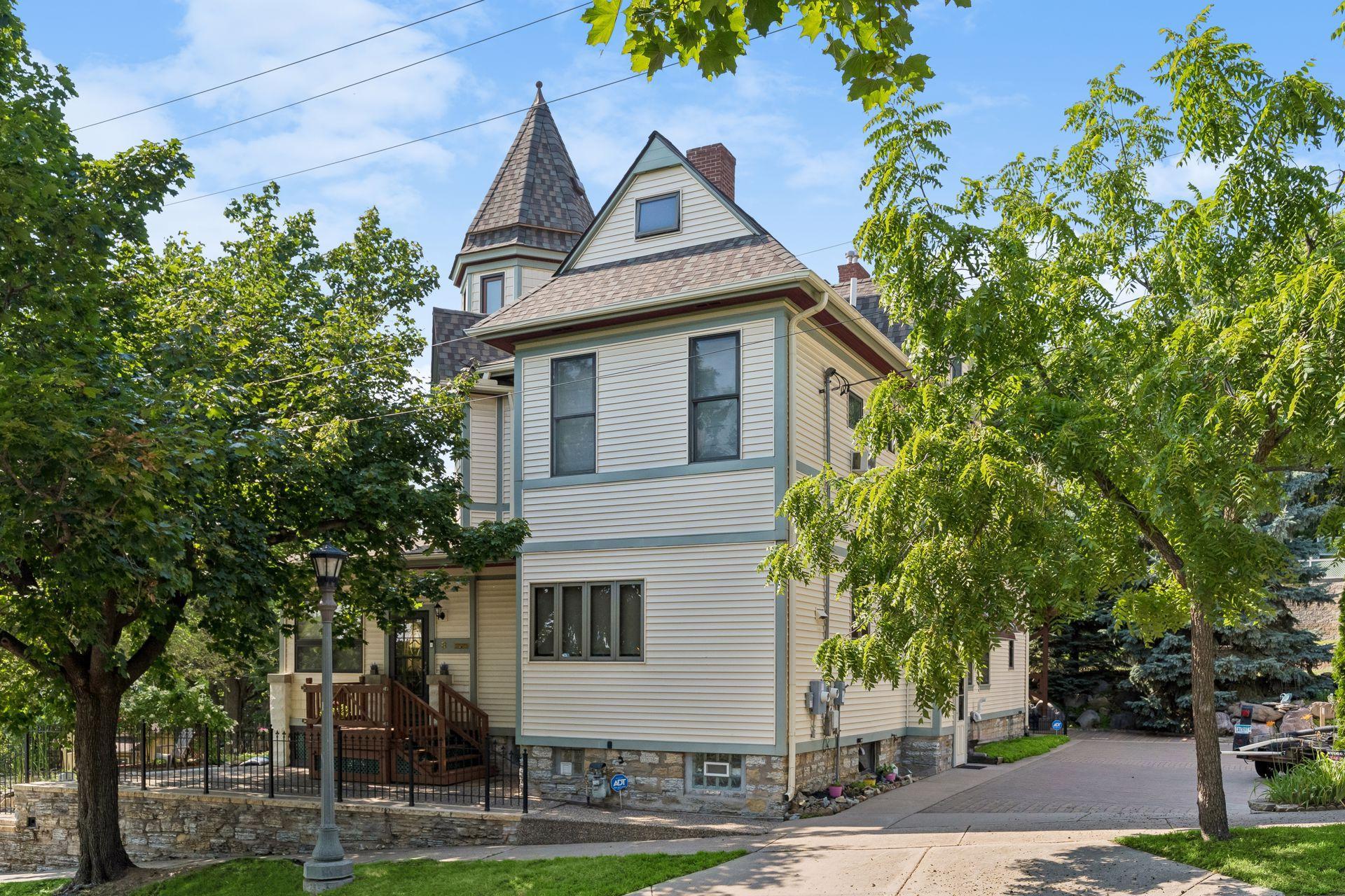 8 Bates Avenue Property Photo 67