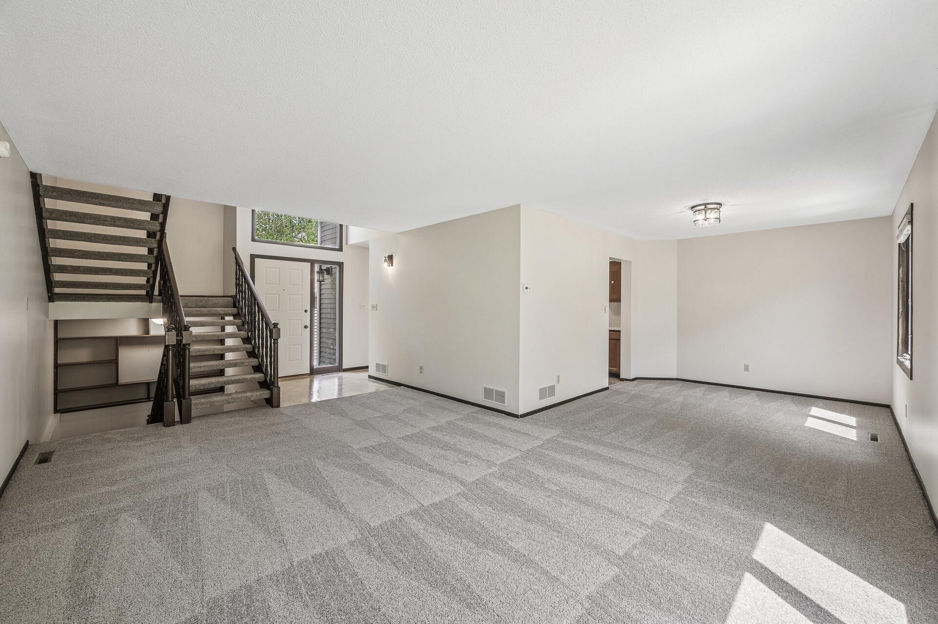 1174 Saint Clair Avenue Property Photo 15