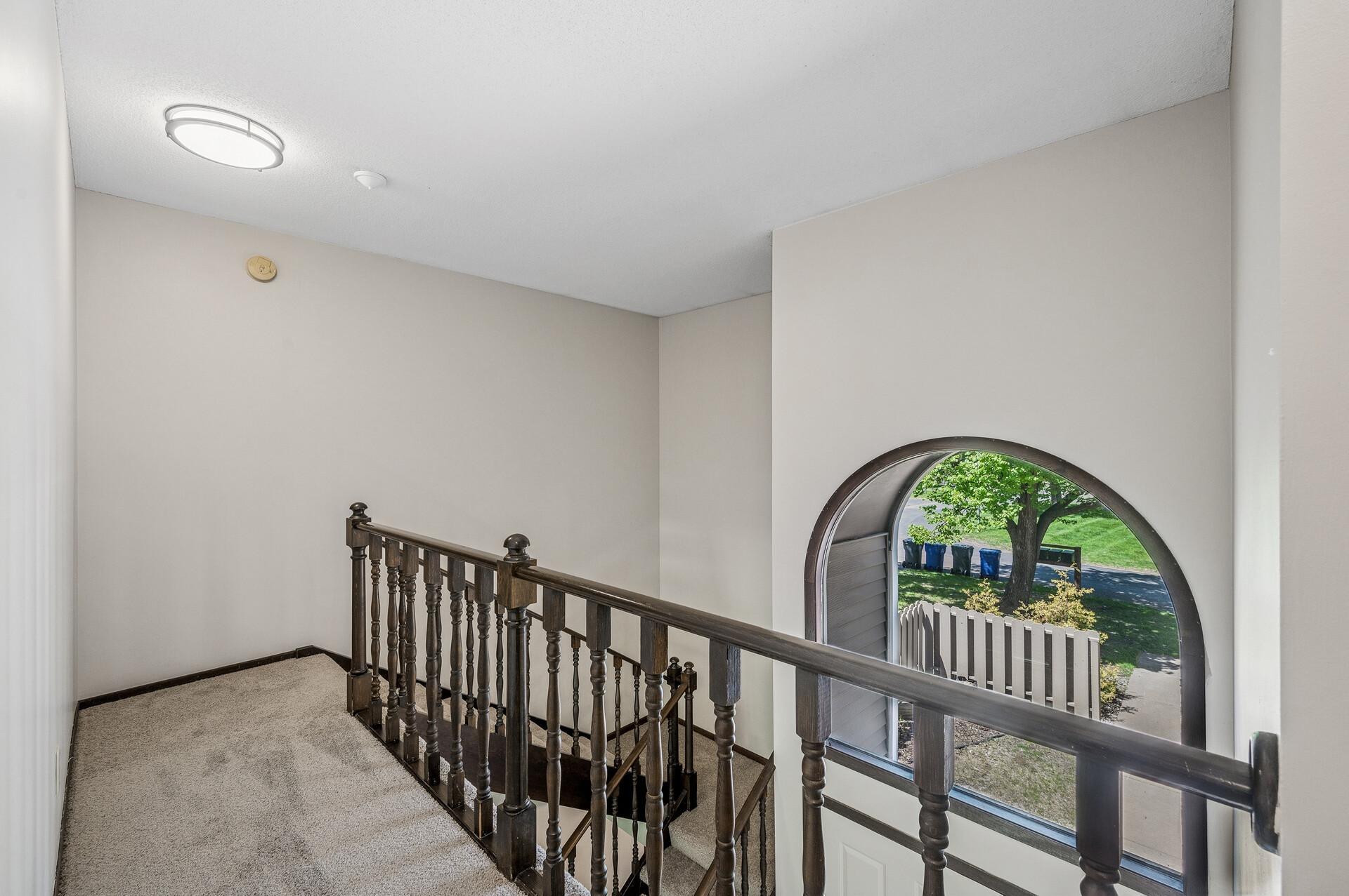 1174 Saint Clair Avenue Property Photo 17