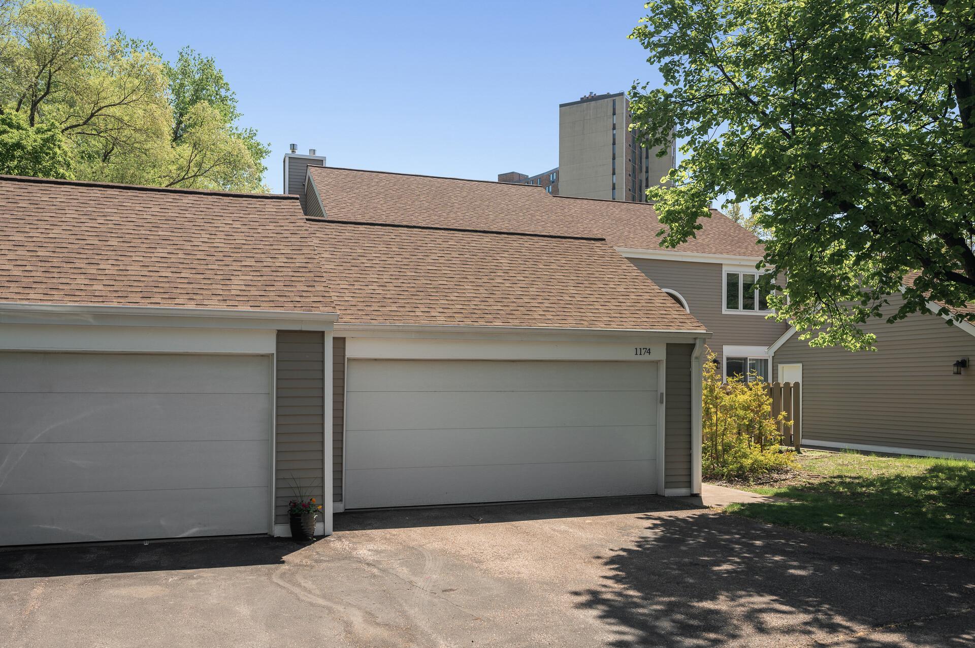 1174 Saint Clair Avenue Property Photo 40