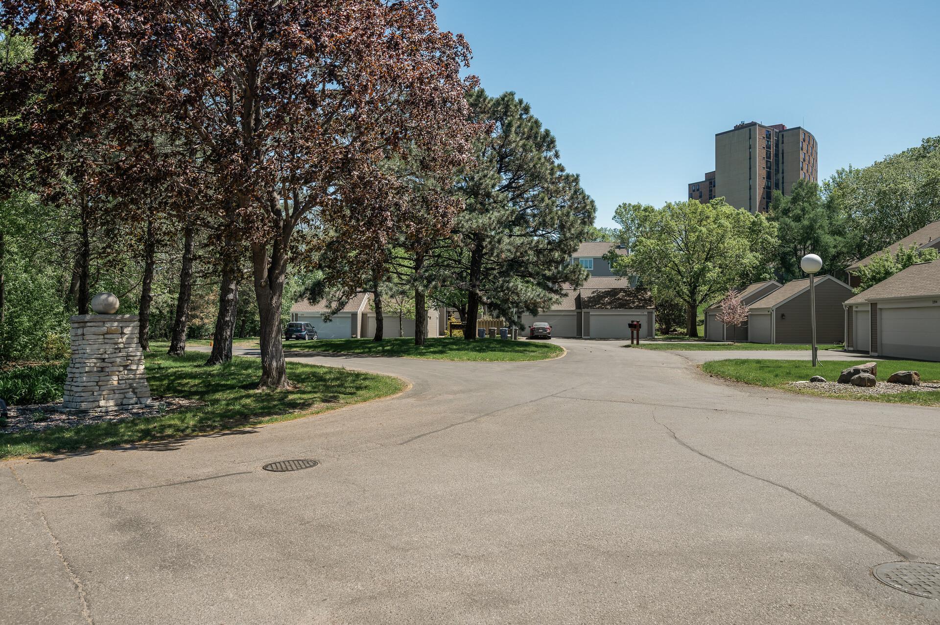 1174 Saint Clair Avenue Property Photo 46