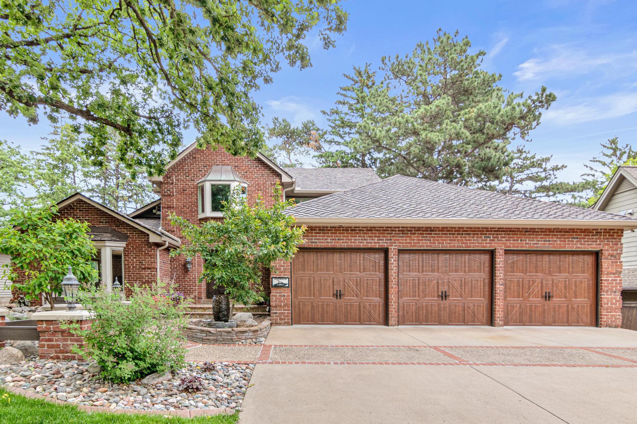 1301 12th Avenue Property Photo 1