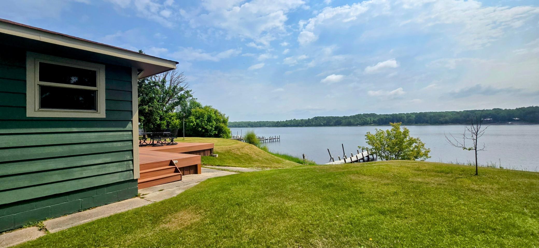 2502 Birchview Drive Property Photo 1