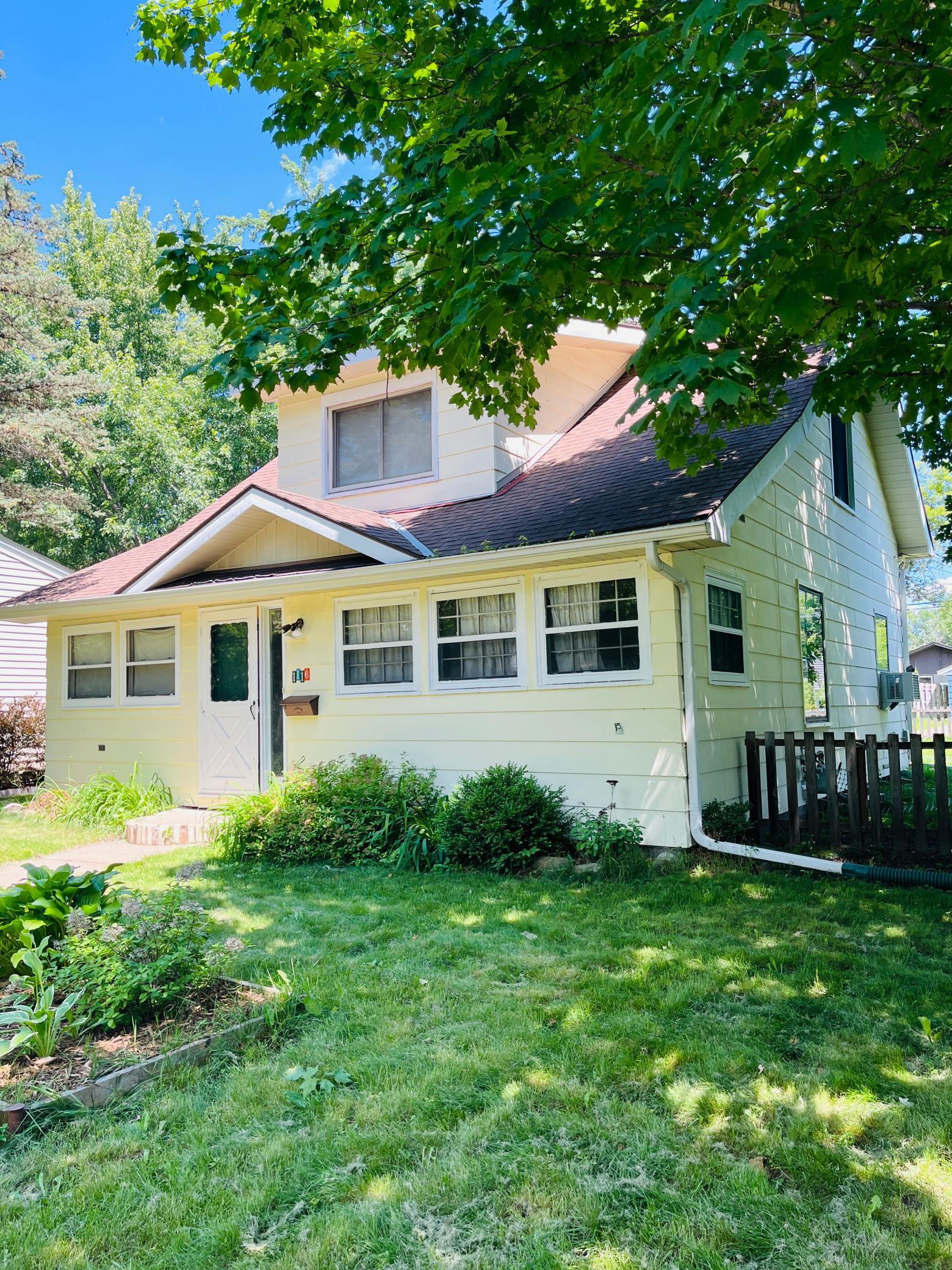 1116 Kilian Boulevard Property Photo 1