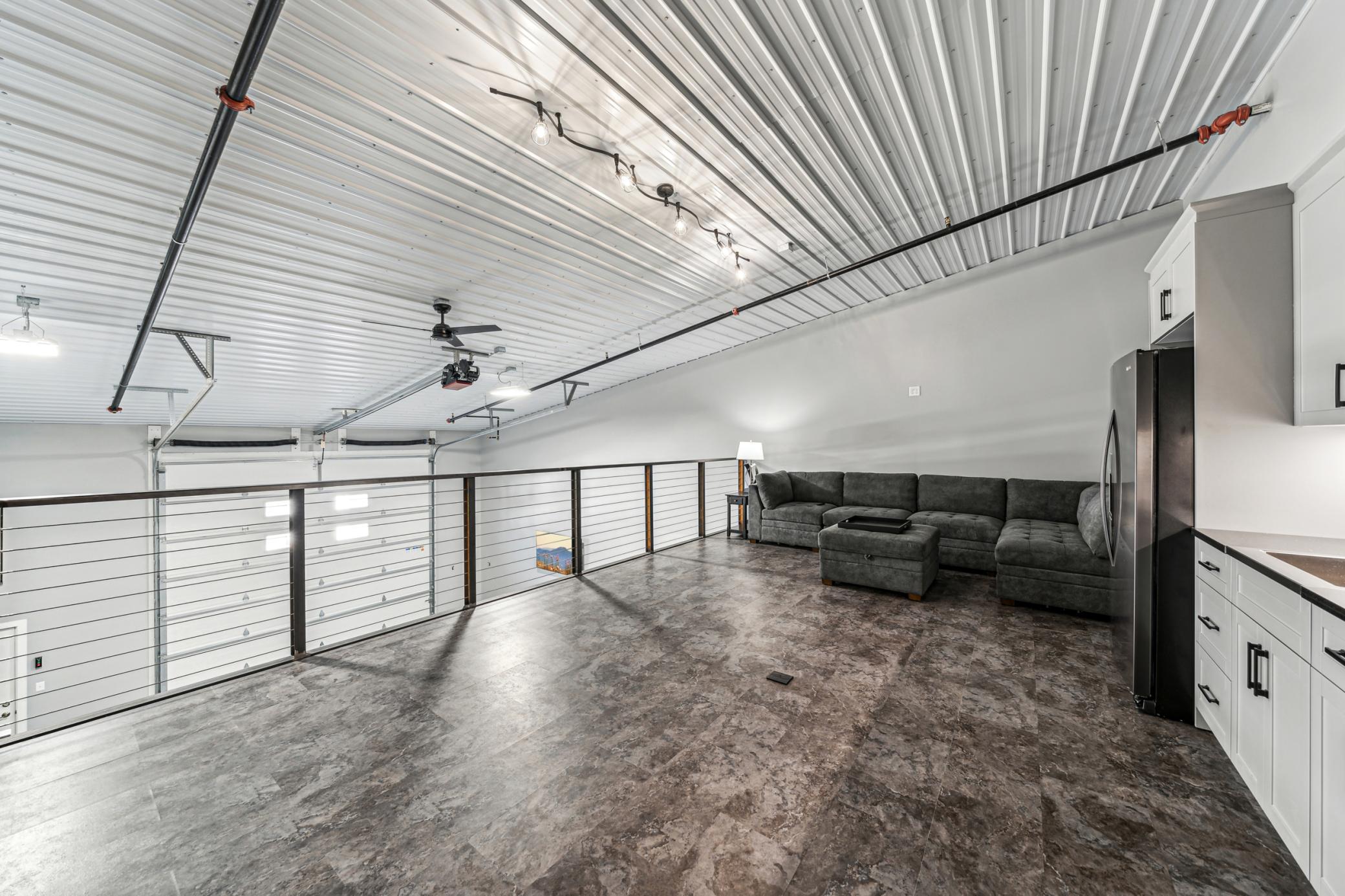 721 Industrial Boulevard E1 Property Photo 12