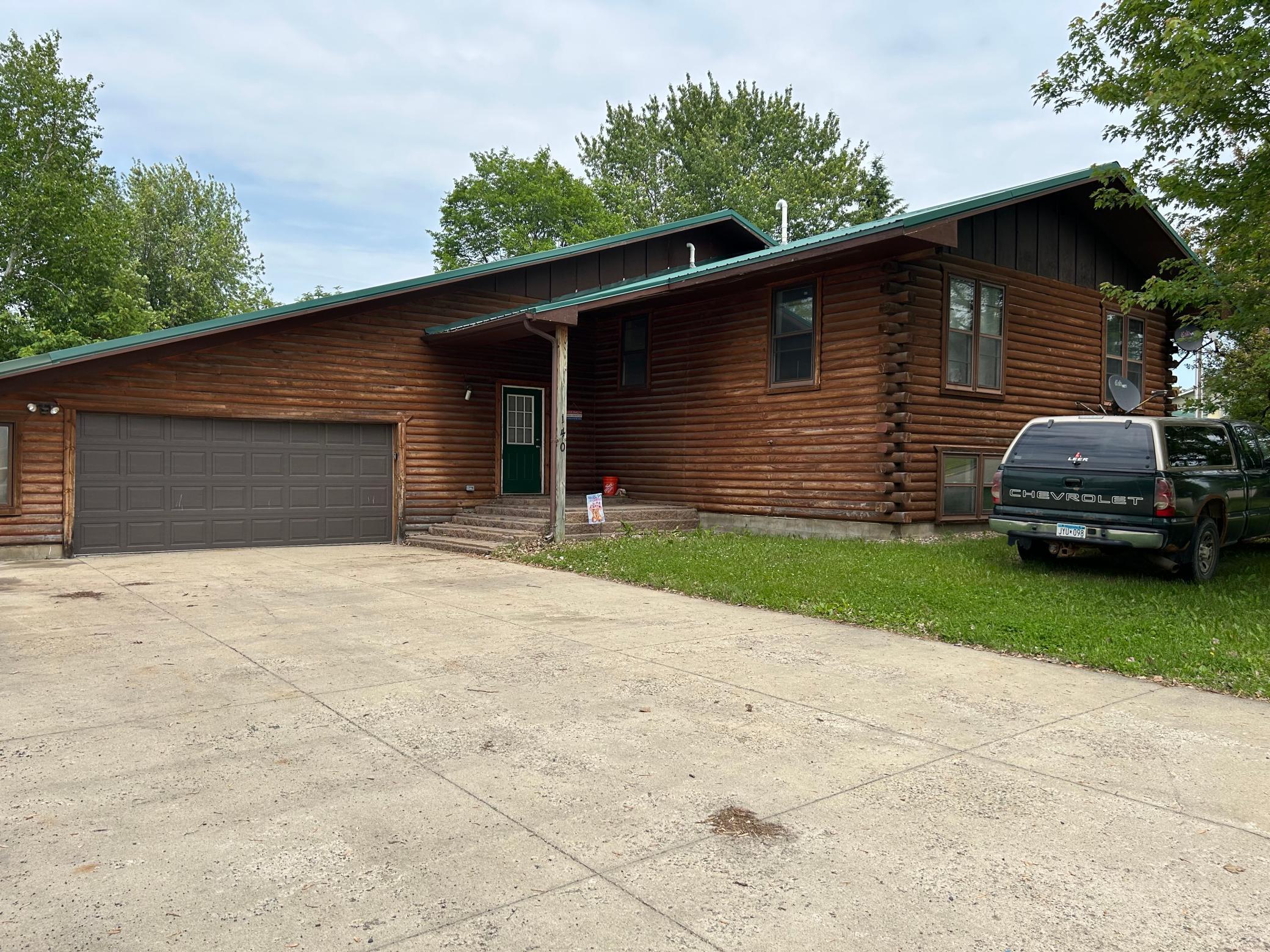 140 Northern Avenue Property Photo 1