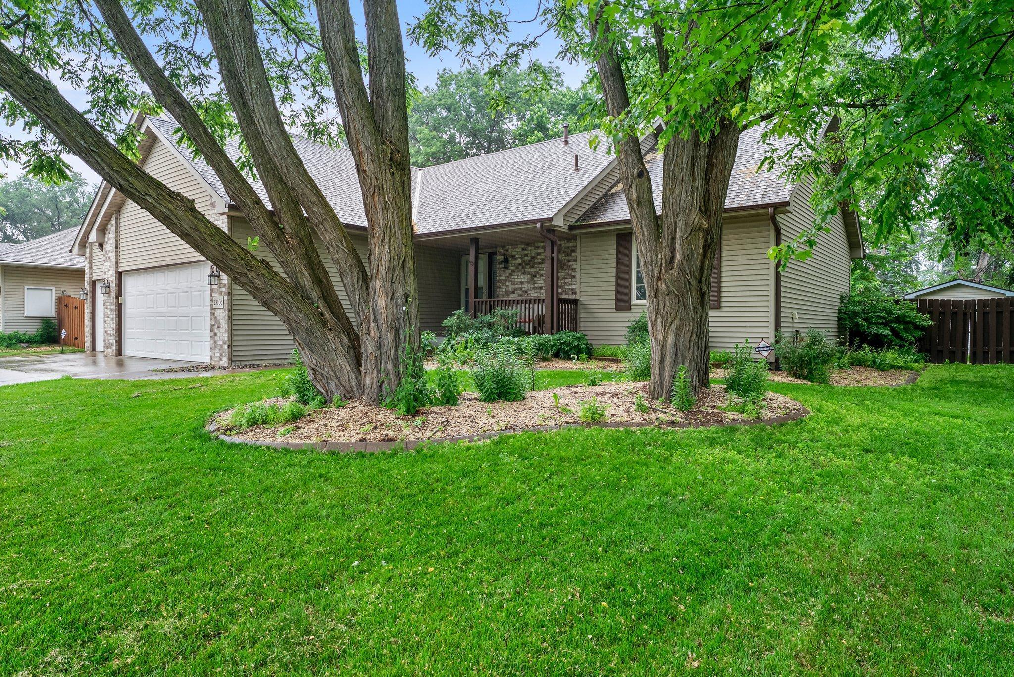 23106 Havelka Court Property Photo 1