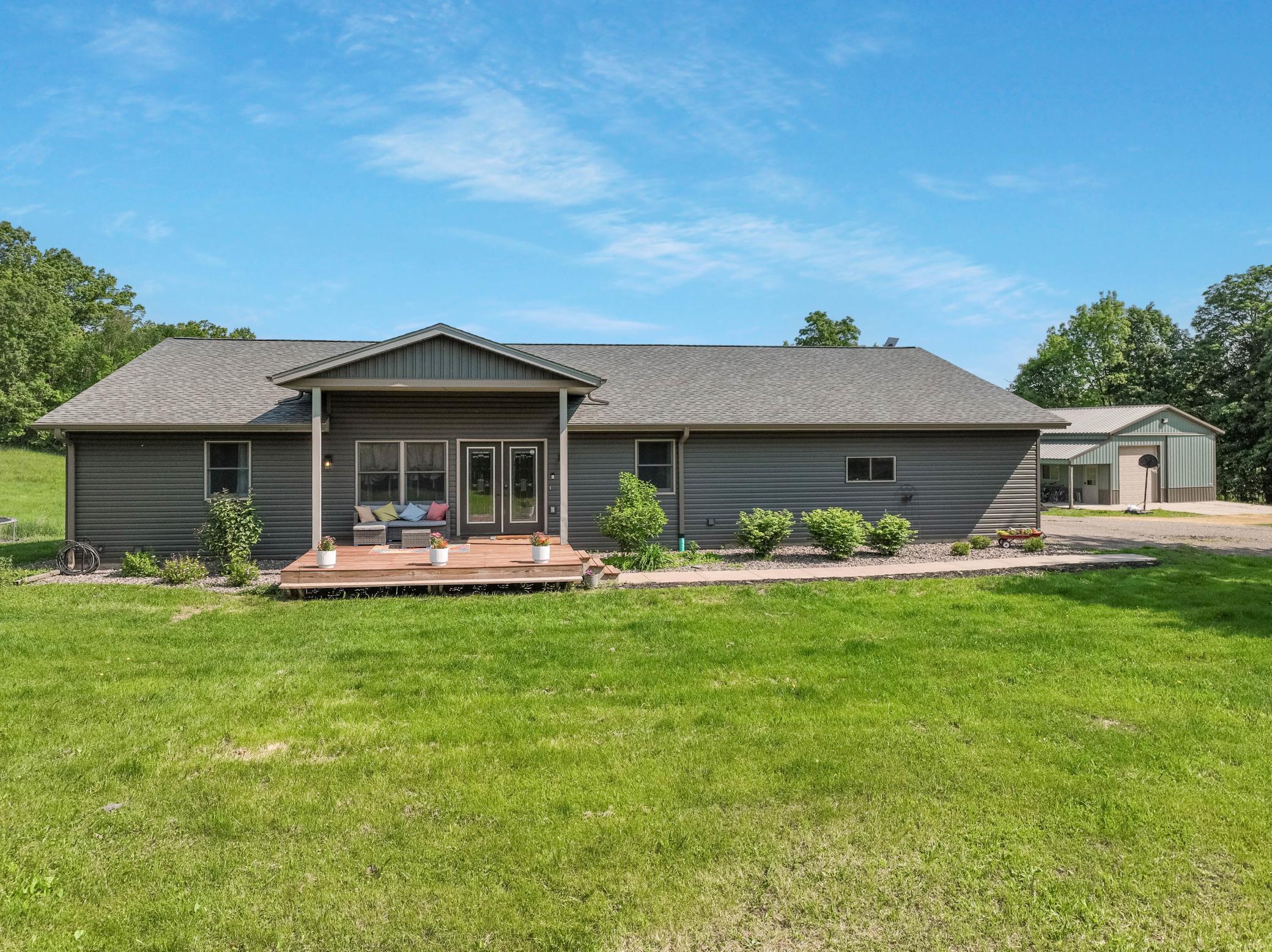 1620 County Road X Property Photo 4