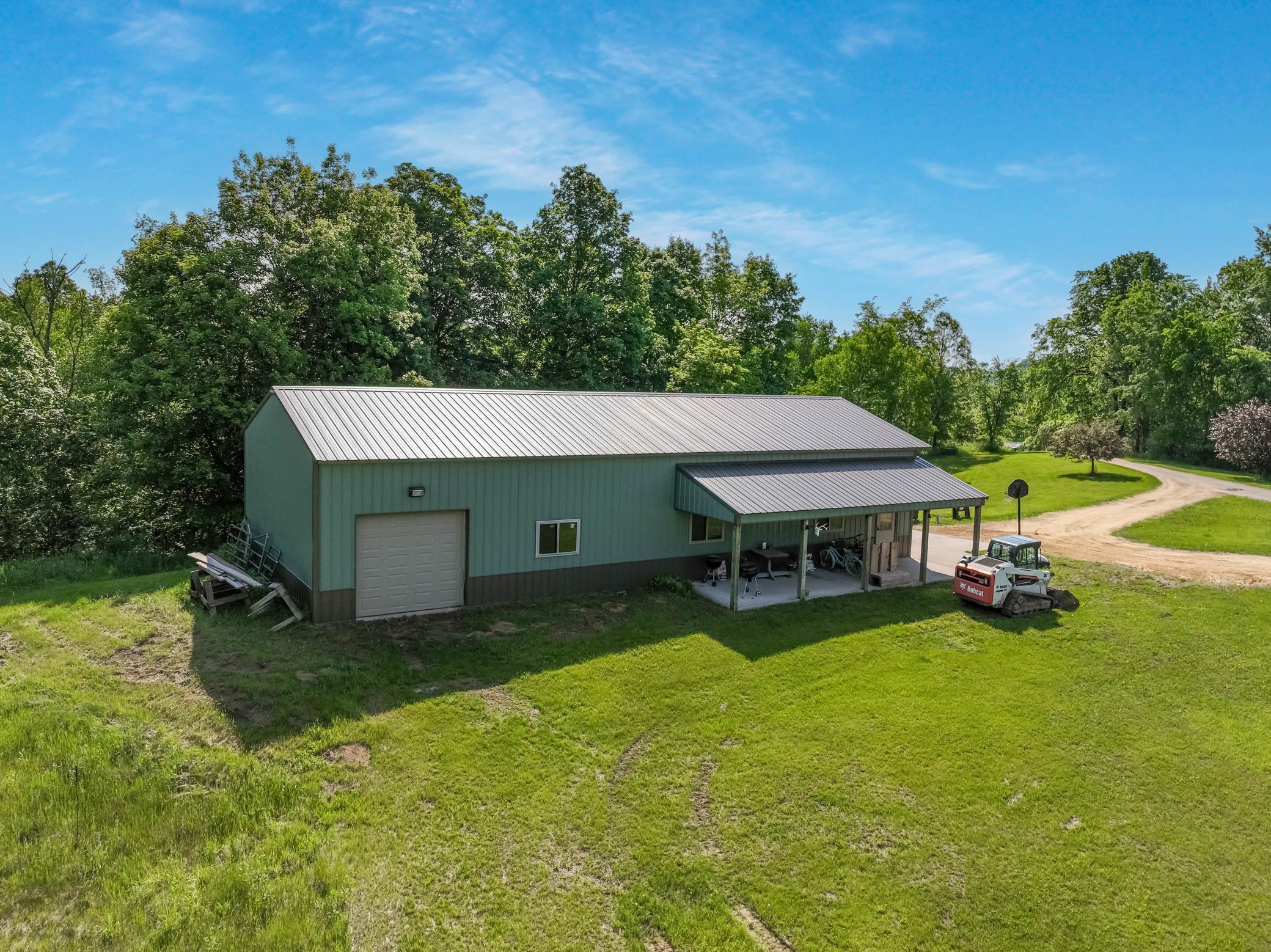 1620 County Road X Property Photo 8