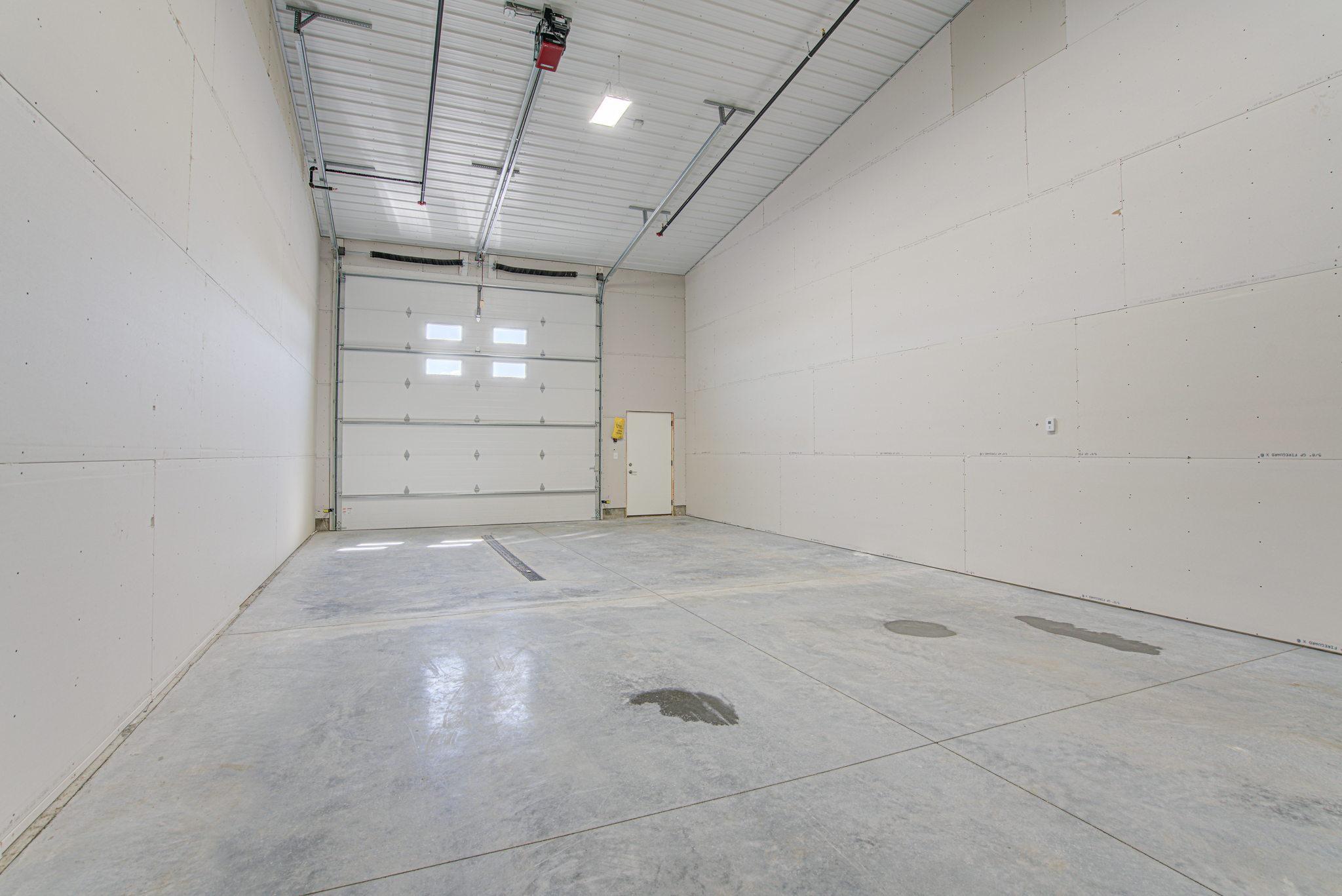 721 Industrial Boulevard E5 Property Photo 25