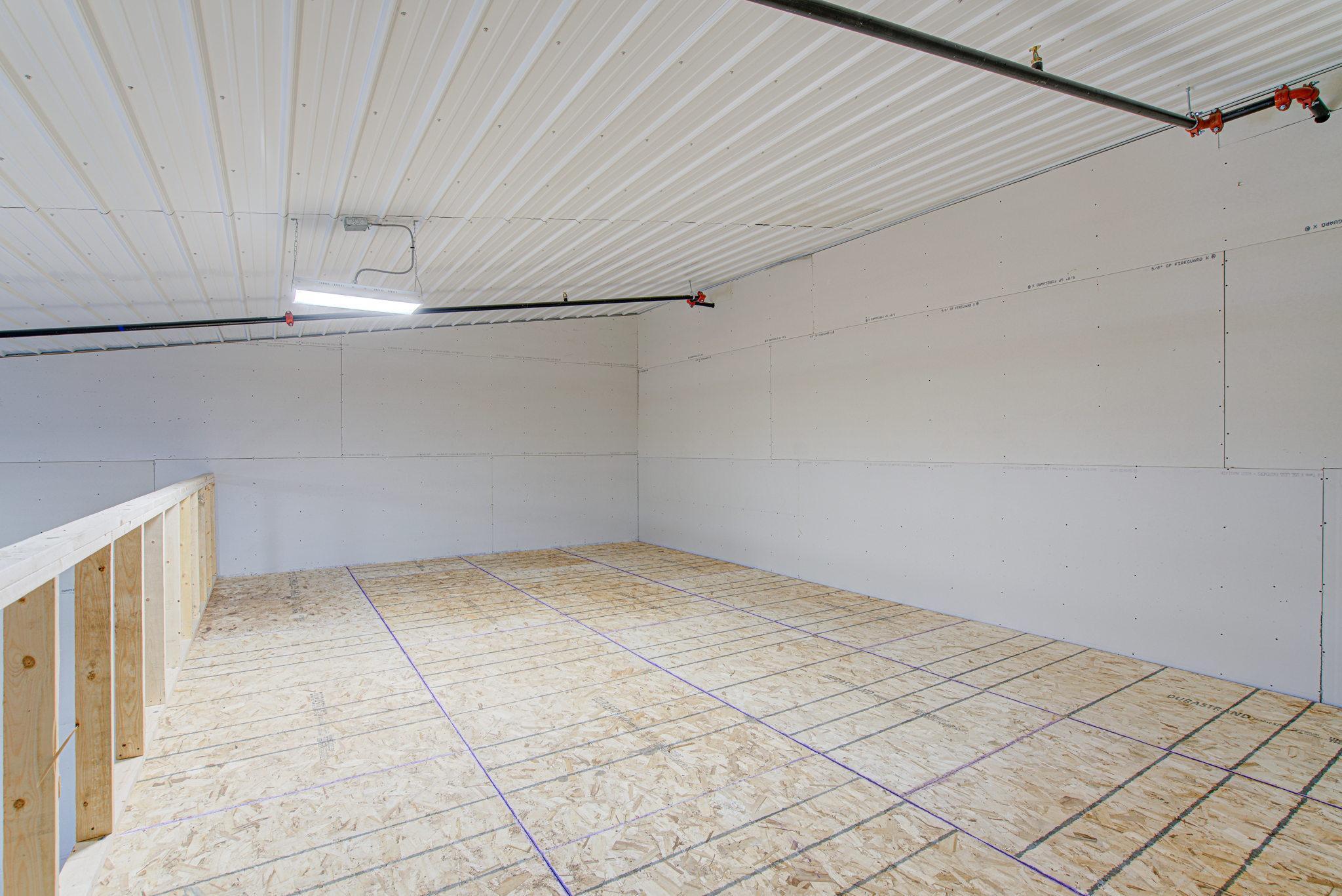 721 Industrial Boulevard E5 Property Photo 32