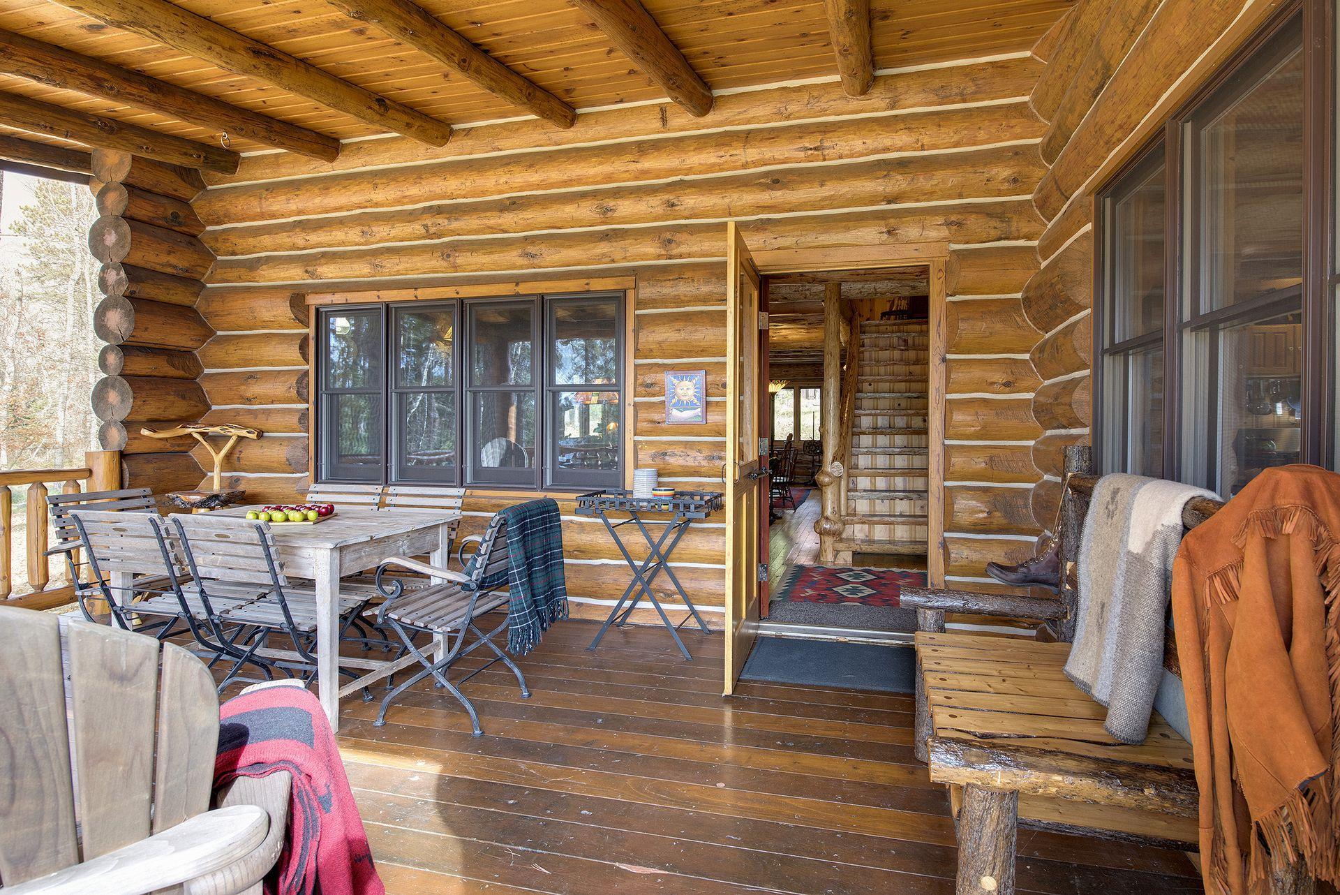 9453 Little Elbow Lake Property Photo 6