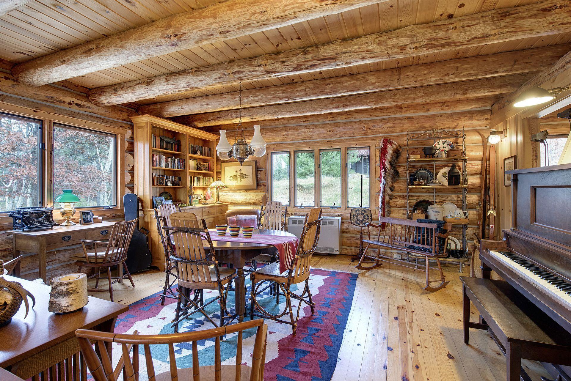 9453 Little Elbow Lake Property Photo 13