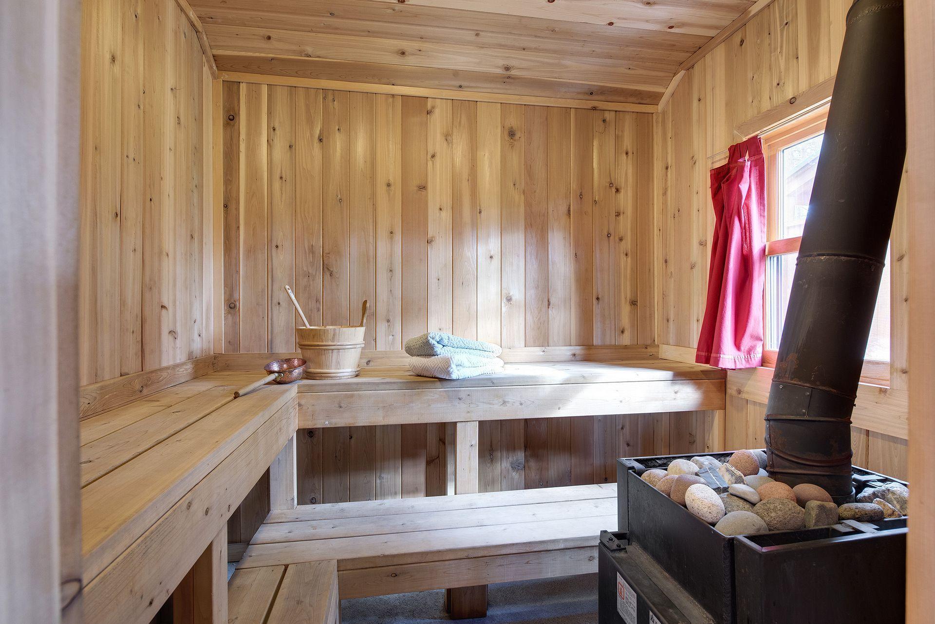 9453 Little Elbow Lake Property Photo 45