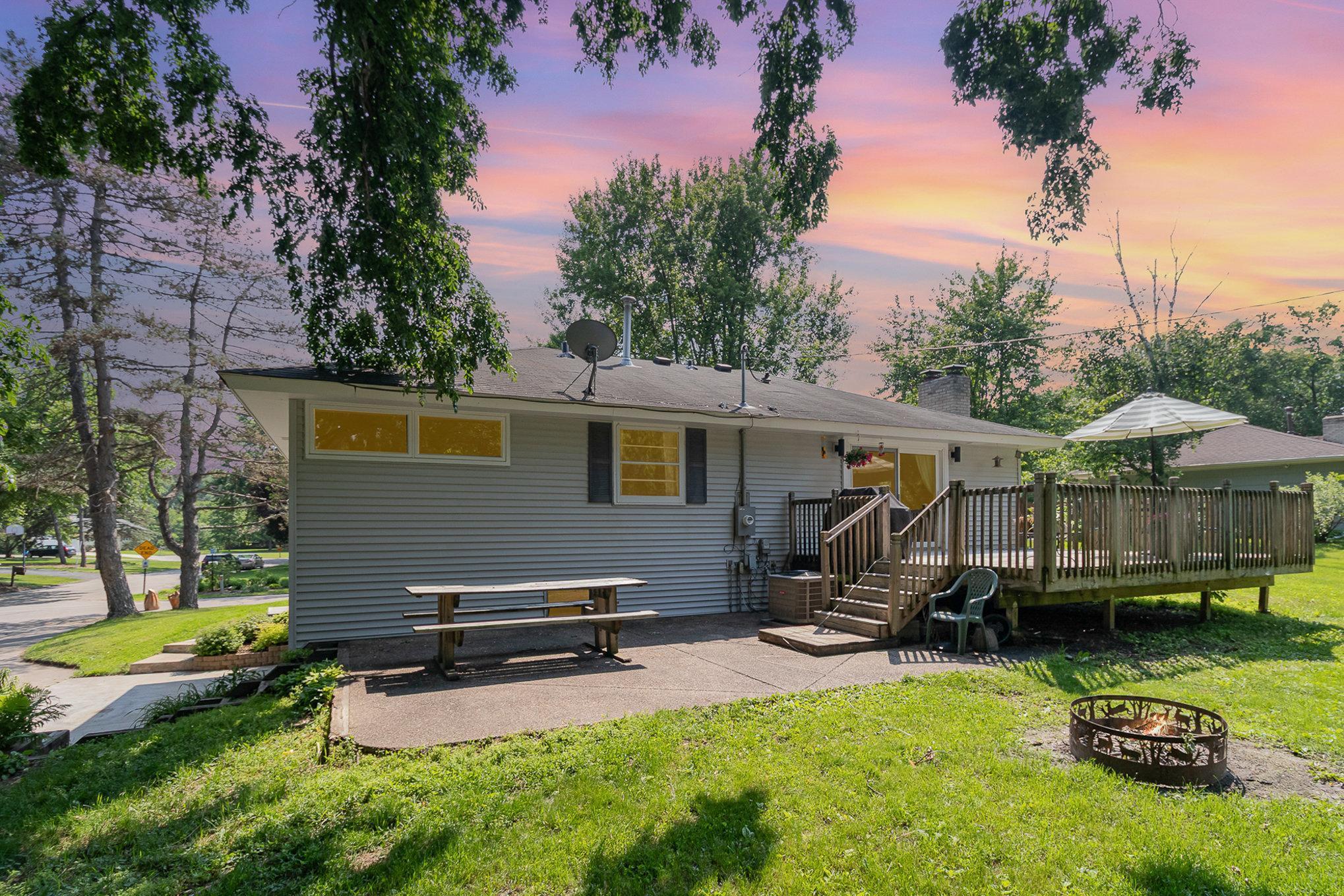 16522 Elm Drive Property Photo 8