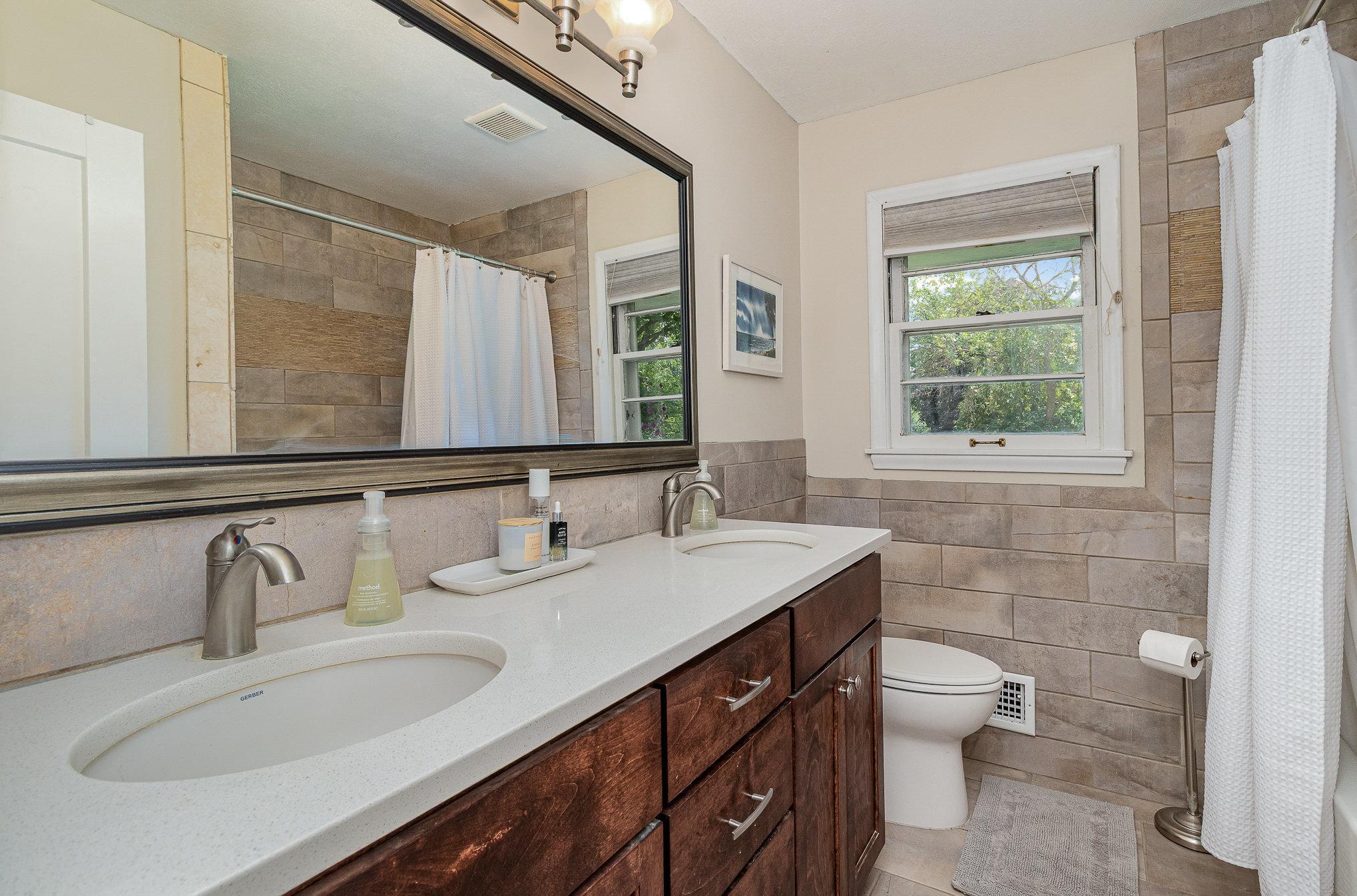 16522 Elm Drive Property Photo 14
