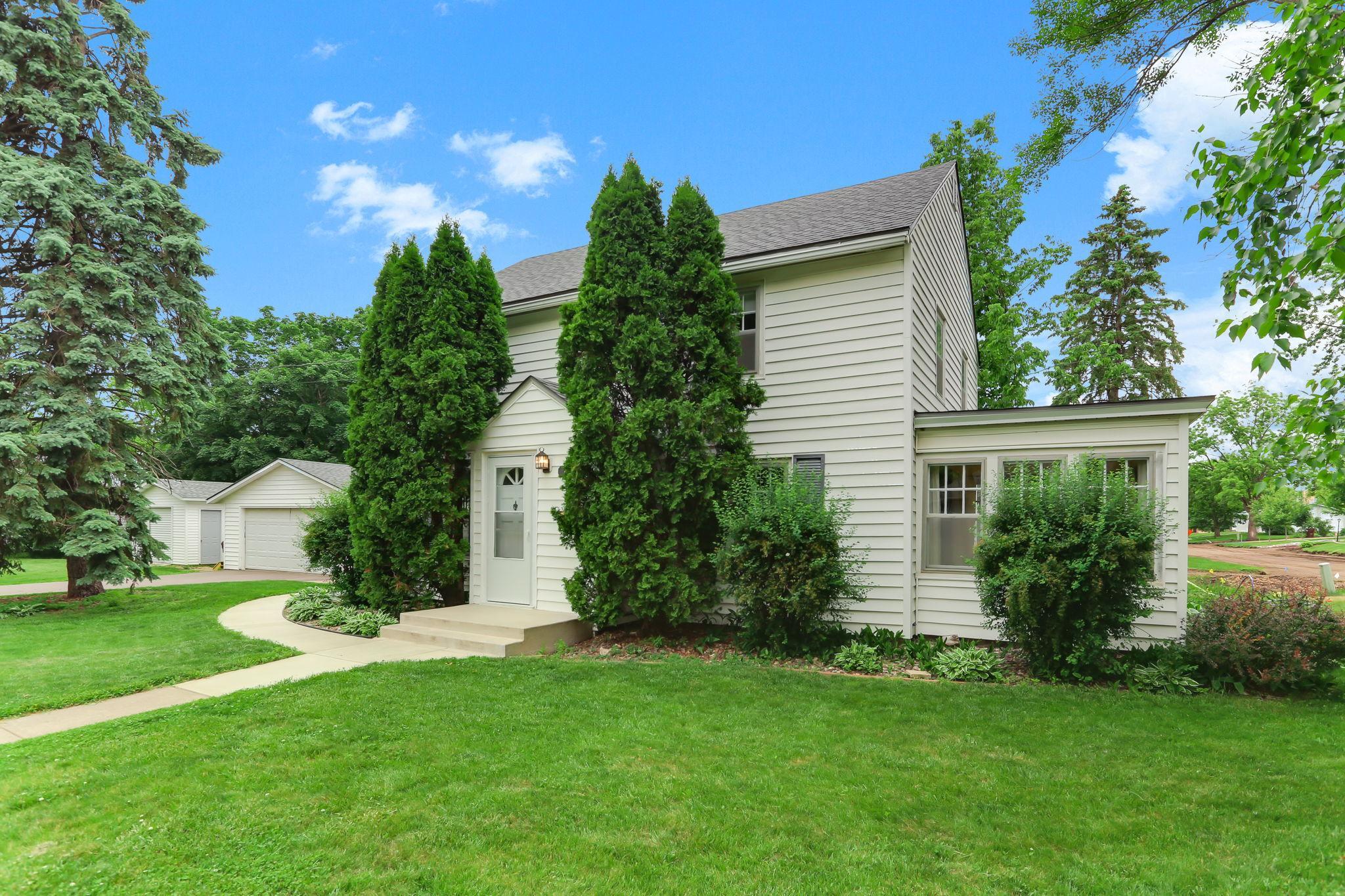 1206 2nd Street Property Photo 1