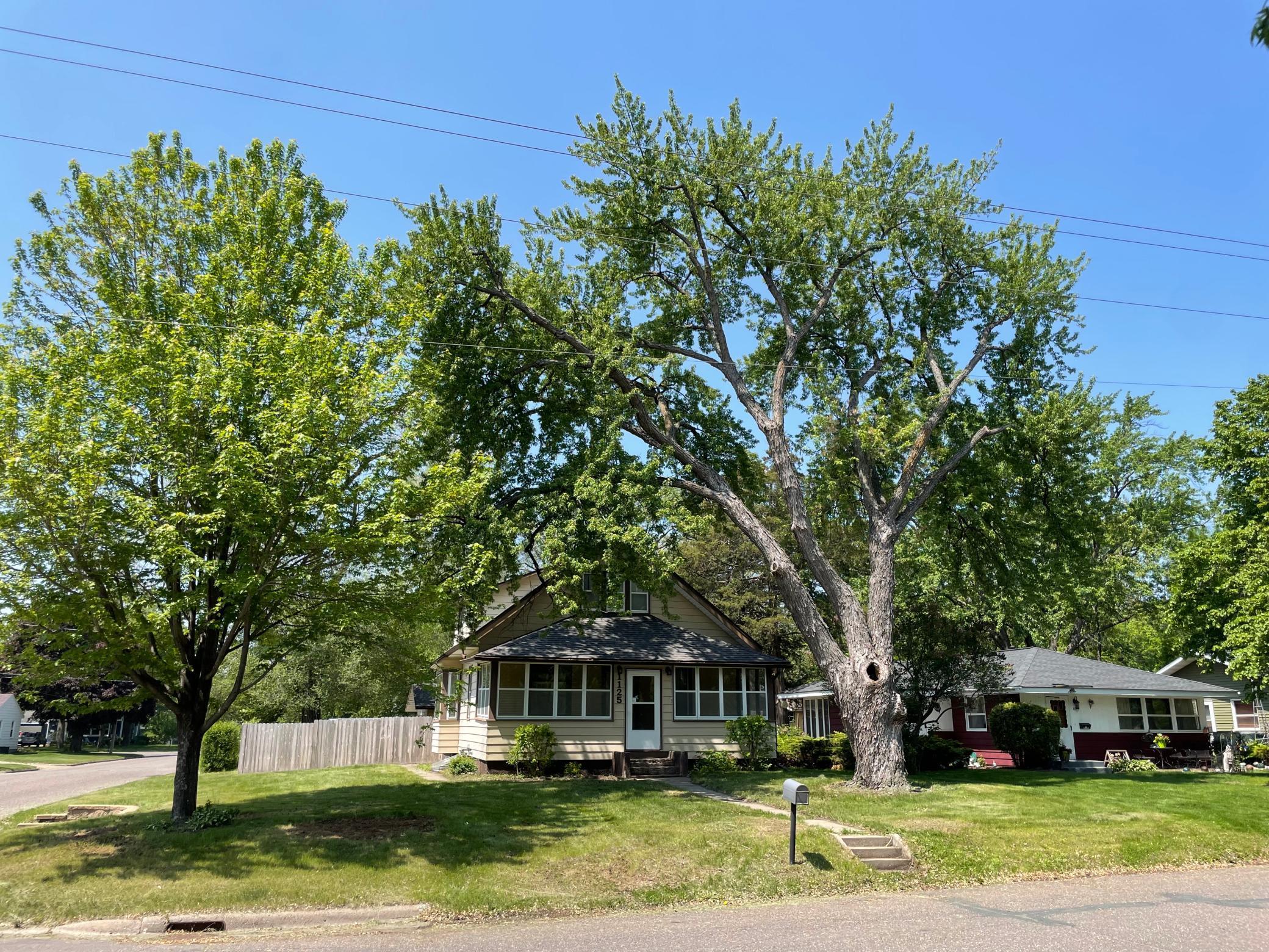 1125 9th Avenue Property Photo 1