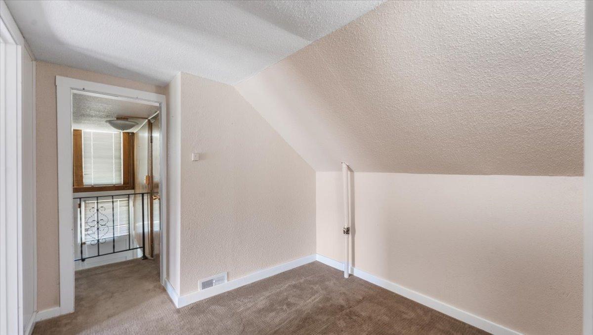 1125 9th Avenue Property Photo 13