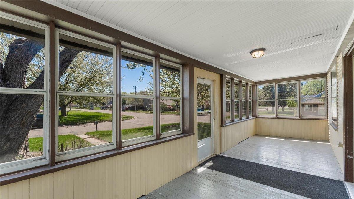 1125 9th Avenue Property Photo 17