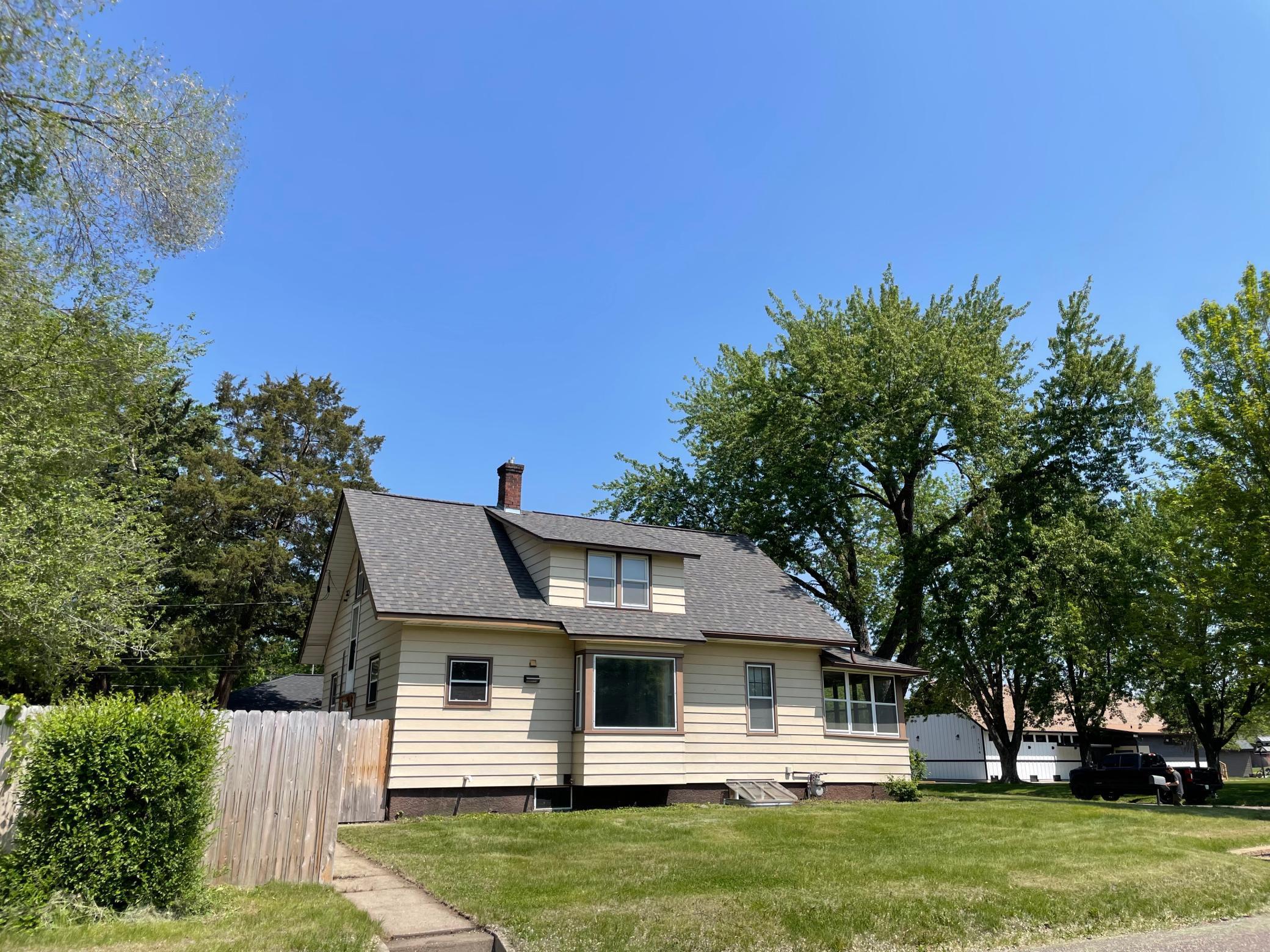 1125 9th Avenue Property Photo 19