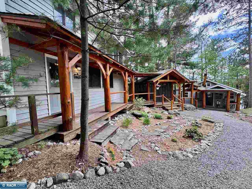 3069 Black Bay Road Property Photo 1