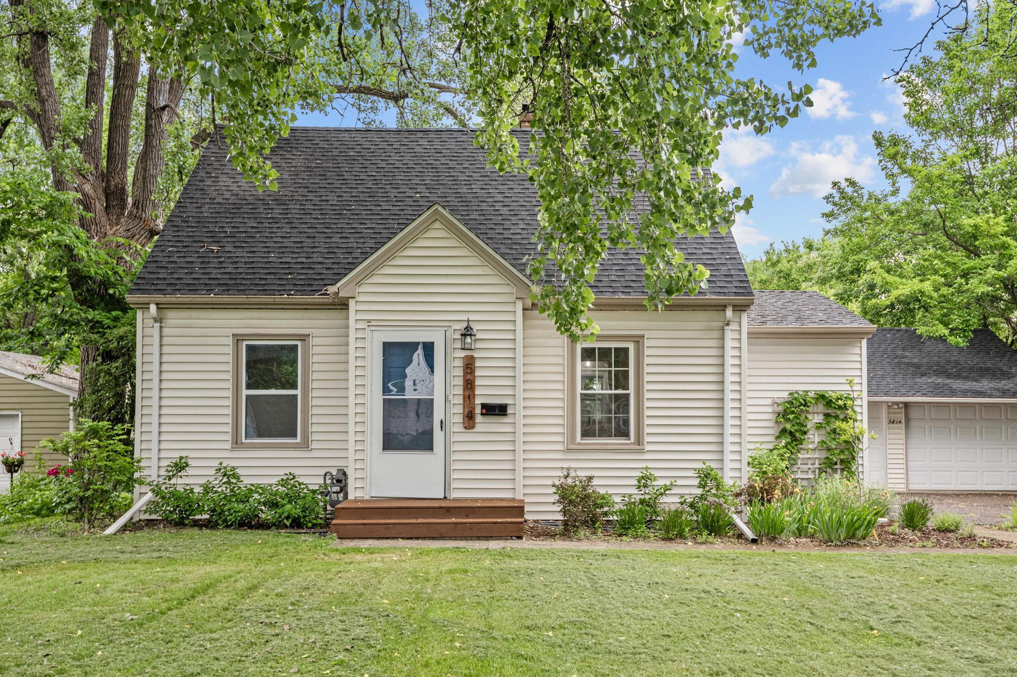 5814 Ewing Avenue Property Photo 1