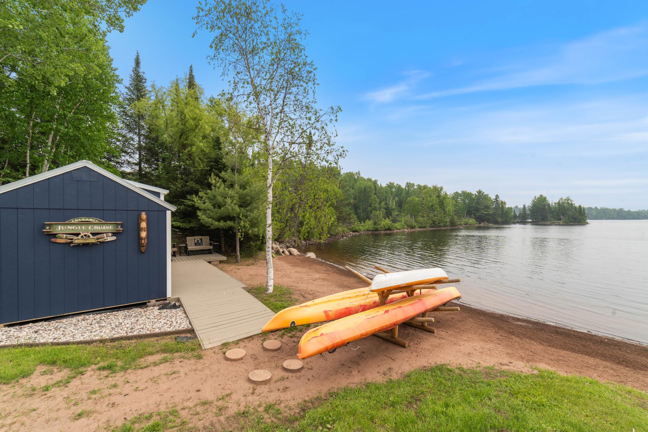 5226 Pontoon Bay Road Property Photo 19