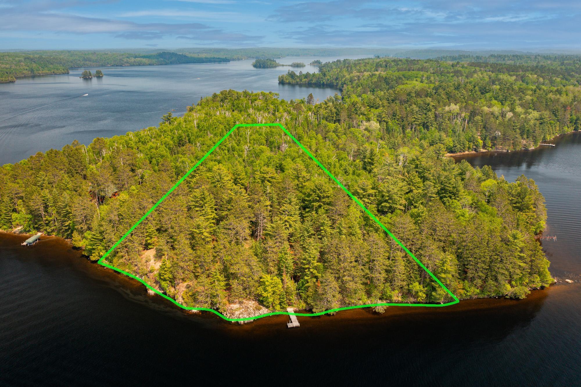 95814 Pine Island Property Photo 1