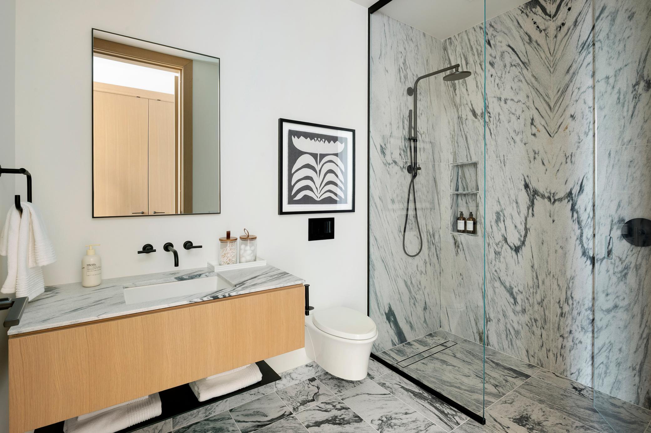 255 Hennepin Avenue 3404 Property Photo 42