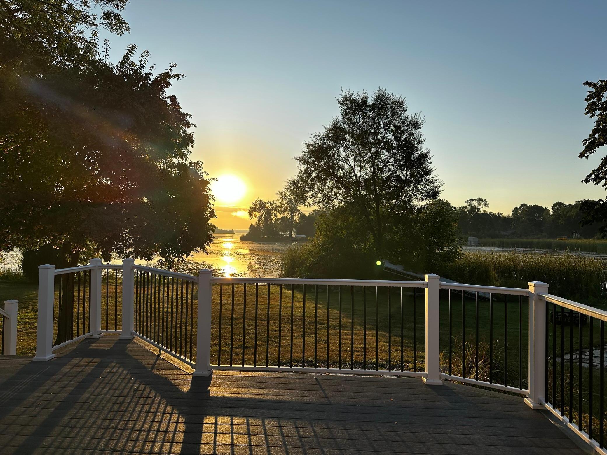 505 Superior Avenue Property Photo 1