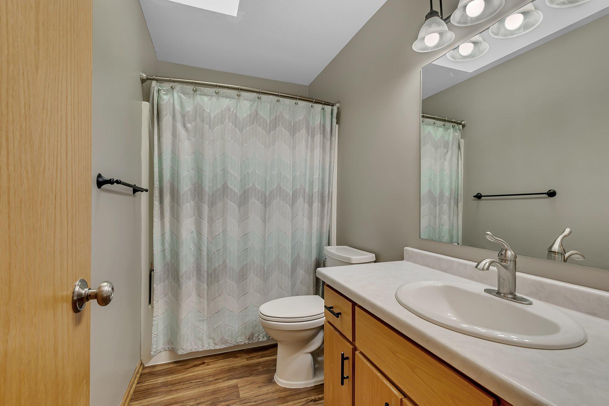 1114 Summit Way Property Photo 14