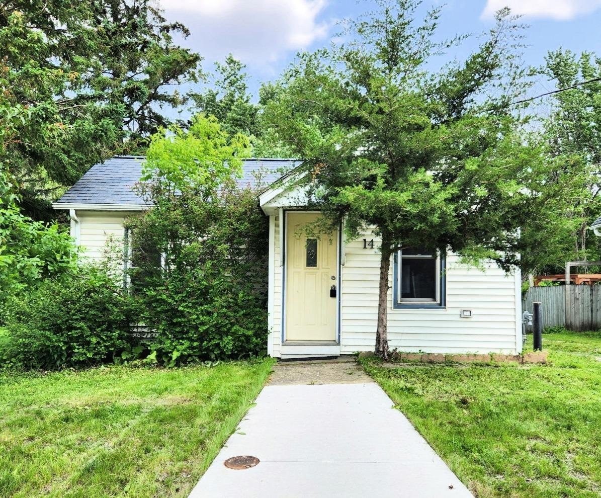 14 4th Avenue
